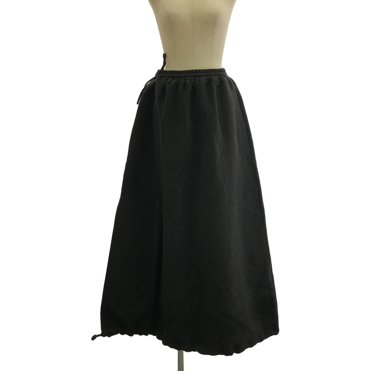 [品相良好] Aviva Jifei Xue | 2024AW | 羊毛抽繩寬長裙 / 全襯裡 | S | 黑色 | 女款