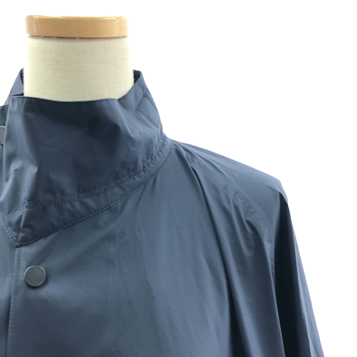 HYKE | 2023 春夏系列 | Pertex 軍用尼龍大衣 | 小尺寸 | 海軍藍 | 女款