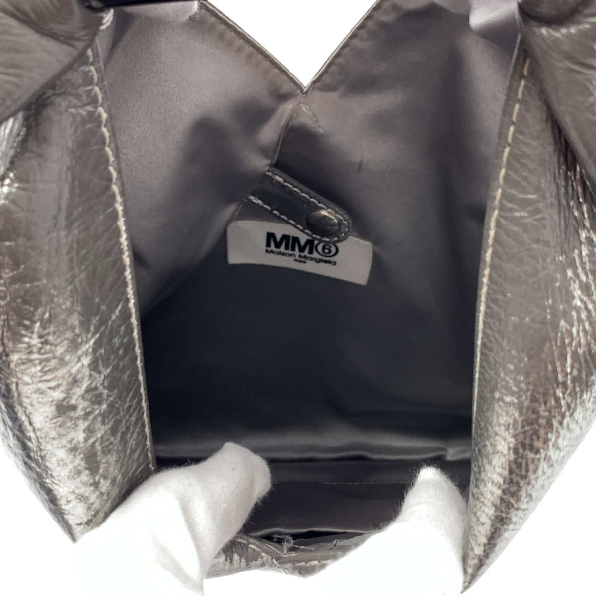 MM6 Maison Margiela / エムエムシックスメゾンマルジェラ | 2023 | JAPANESE / ジャパニーズ メタリック ロゴハンドル ハンド トートバッグ | UNI | レディース