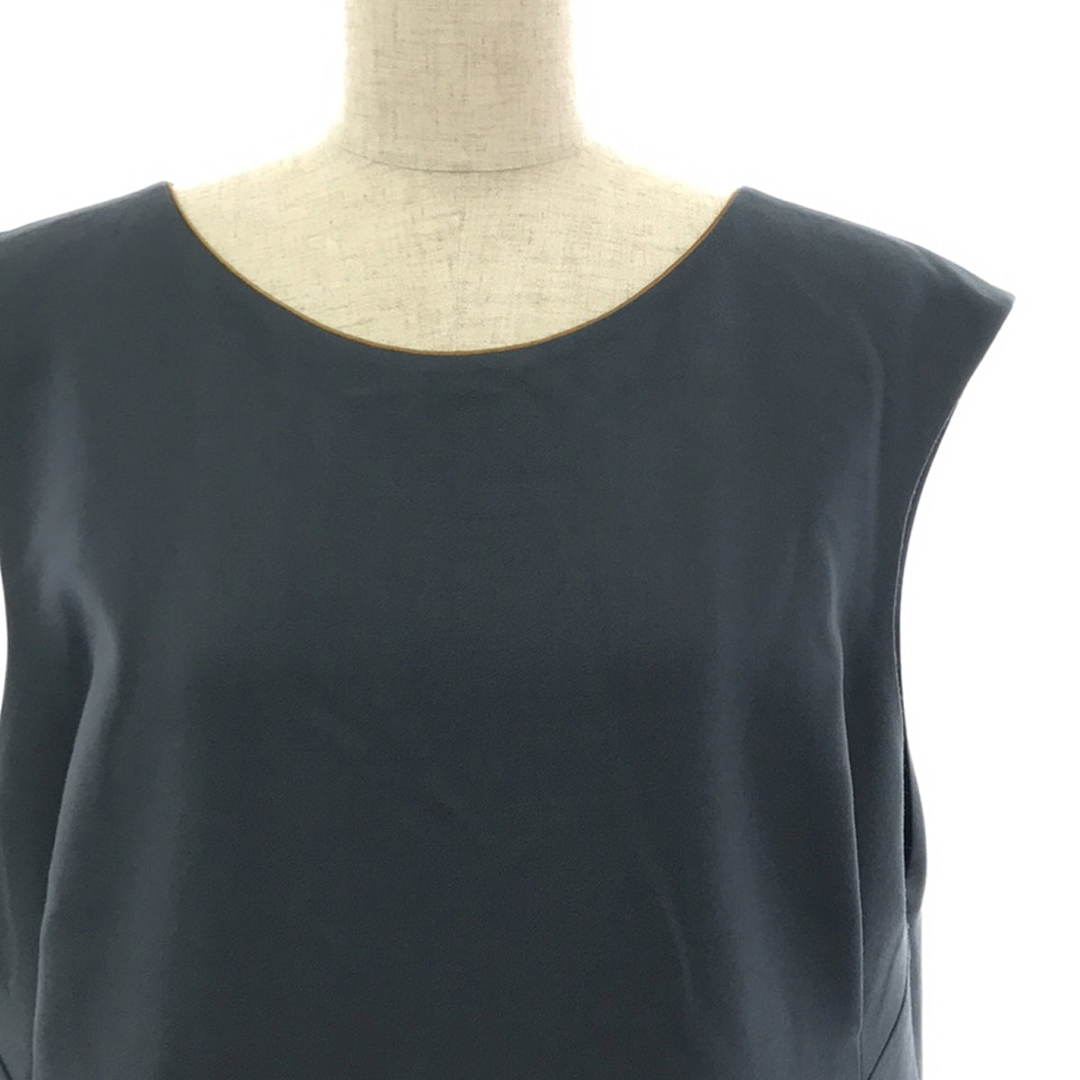 [新] mina perhonen | 2023秋冬 | stille 羊毛 V 領連身裙 | 42 |藍灰色 |女性的