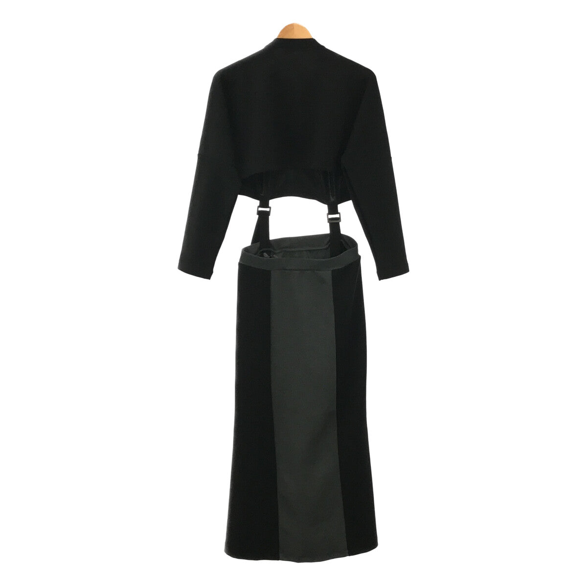 [New] NAKAGAMI | 2022AW | Set-up dress, short length, crew neck, switching, long flare skirt | F | black | Women's