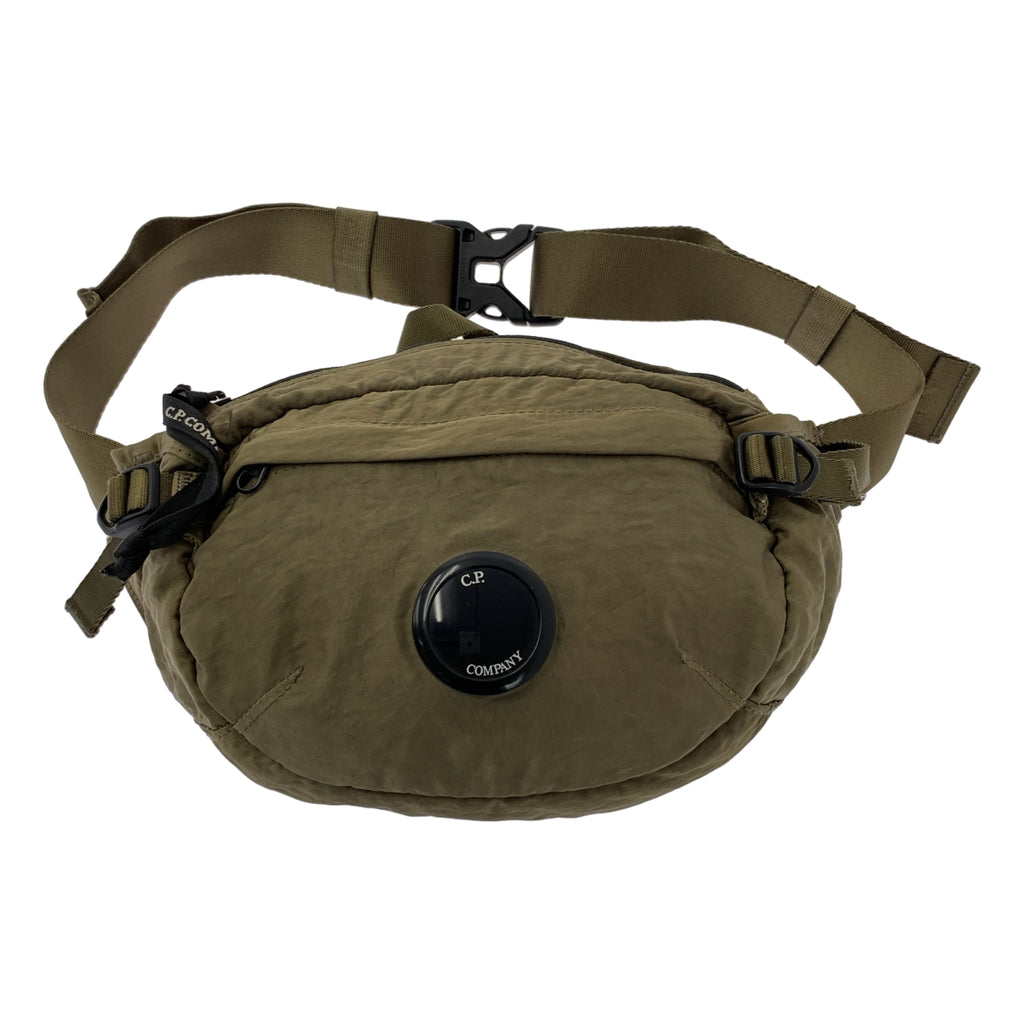 CP COMPANY / 씨피 컴퍼니 | 멀티 필라멘트 나일론 바디 숄더백 |