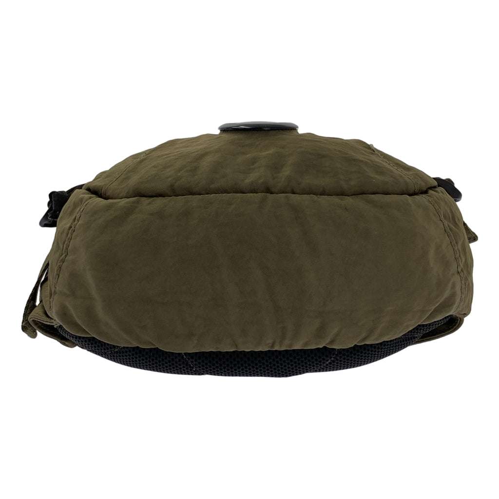 CP COMPANY / 씨피 컴퍼니 | 멀티 필라멘트 나일론 바디 숄더백 |