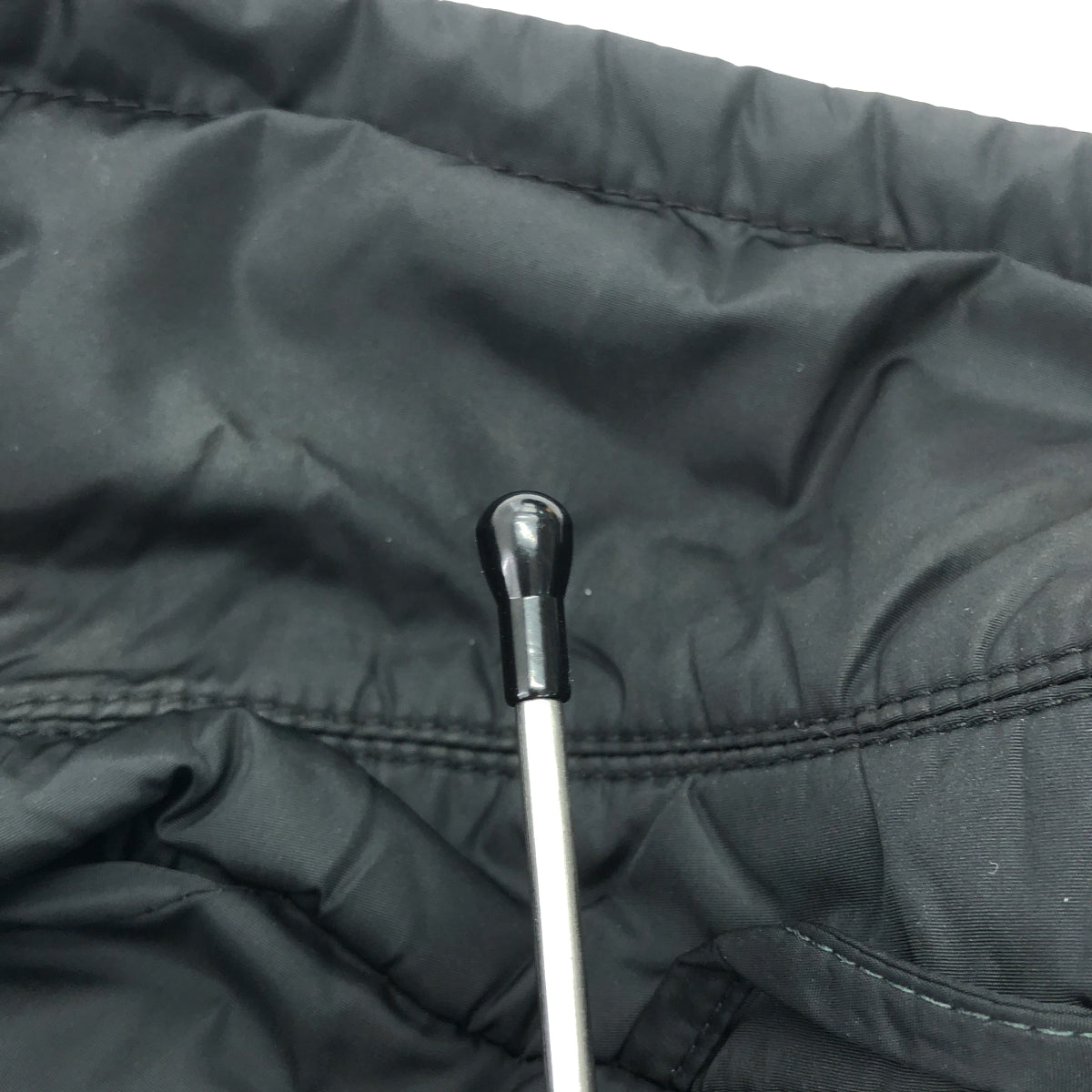 PRADA | 2000 年代 | 加厚尼龍羽絨外套 | S 碼 | 黑色 | 男款