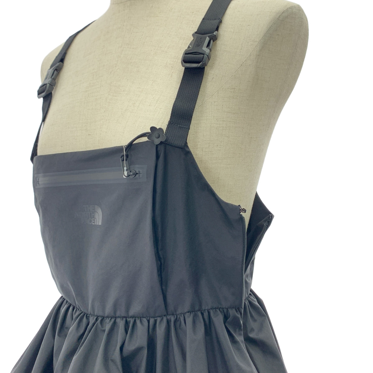 [狀況極佳] Cecilie Bahnsen / Cecilie Bahnsen | 2025 春夏 | x The North Face / Mountain Dress 工裝褲 | XXS | 黑色 | 女款