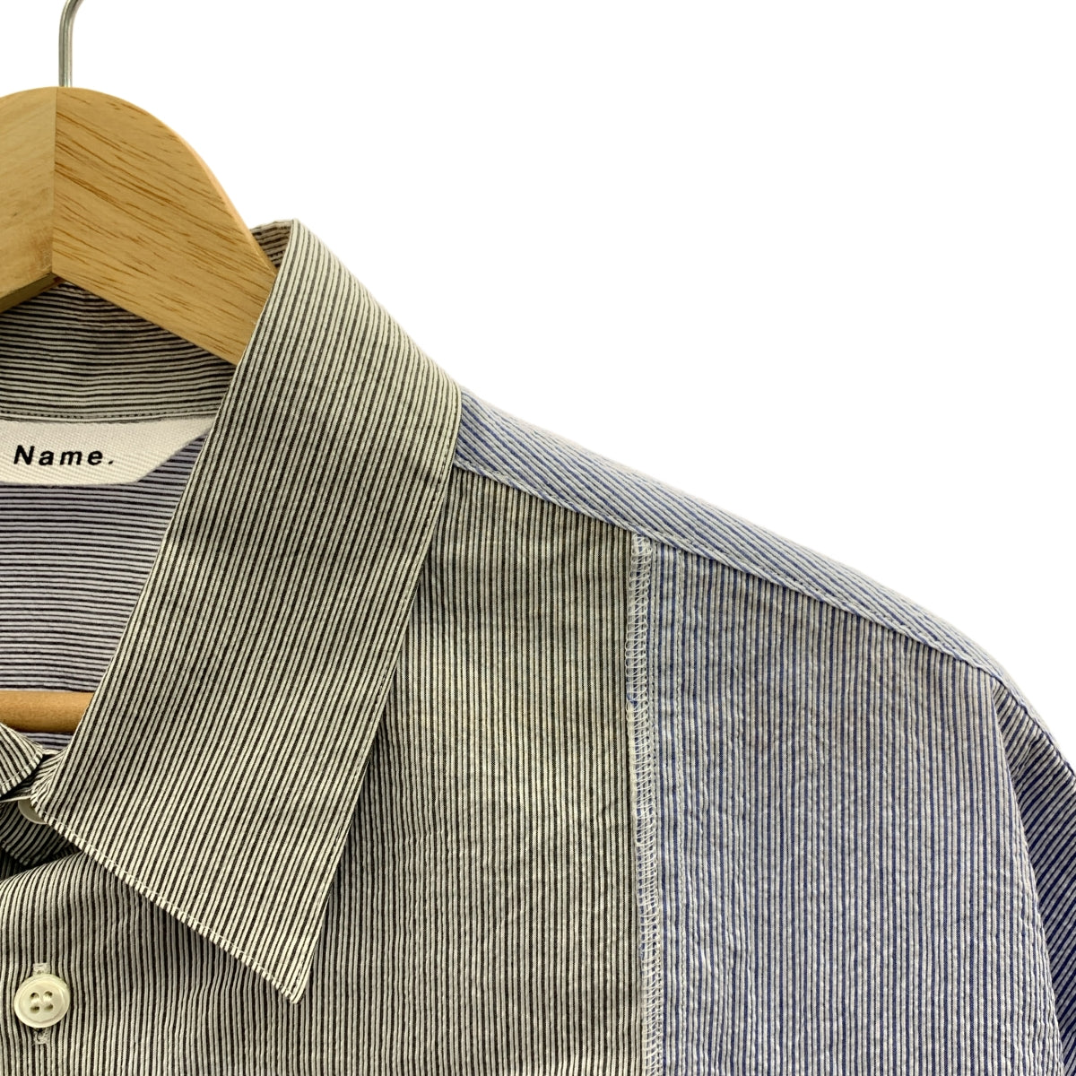 Name. / 이름 | 2023SS | 바이 컬러 스트라이프 오버 실루엣 셔츠 | 2 |