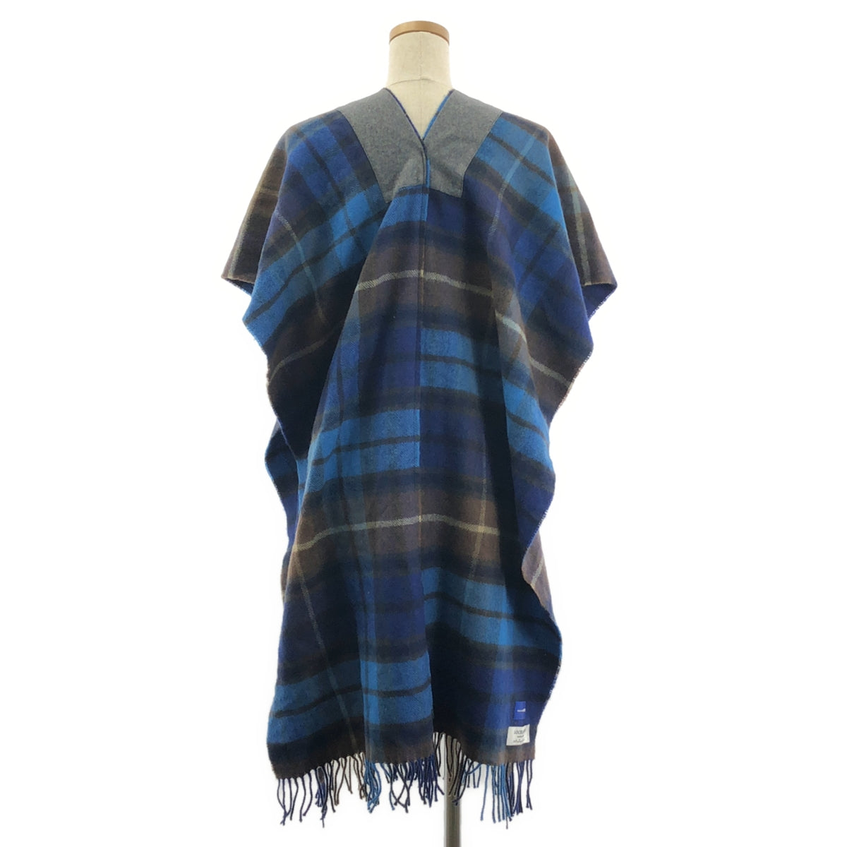 COMME des GARÇONS 襯衫 | | LOCHCARRON 流蘇大號圍巾/披肩/斗篷/斗篷/男女皆宜 | |