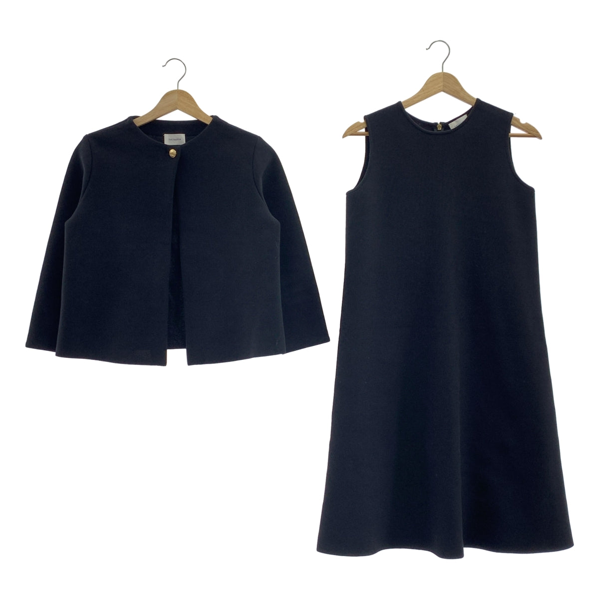 HELIOPOLE / 엘리오폴 | 셋업 코튼 골드 버튼 노 컬러 재킷 / 백 Zip 원피스 |