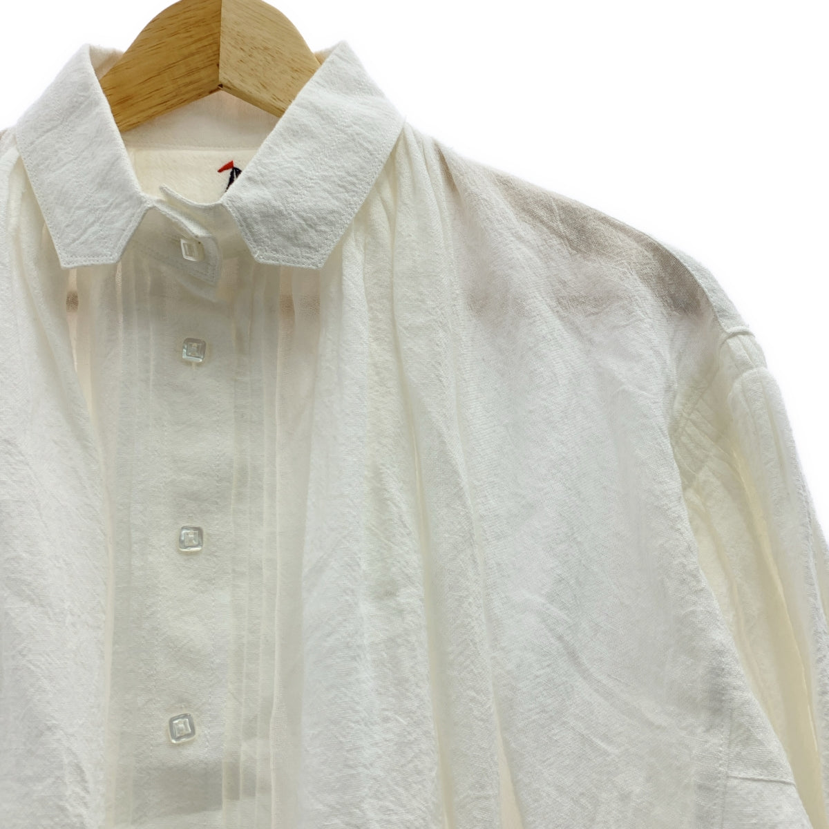 Les vacances d'Irina / 레 바캉스 데일리나 | CARMEN SHIRT 코튼 린넨 스모크 셔츠 |