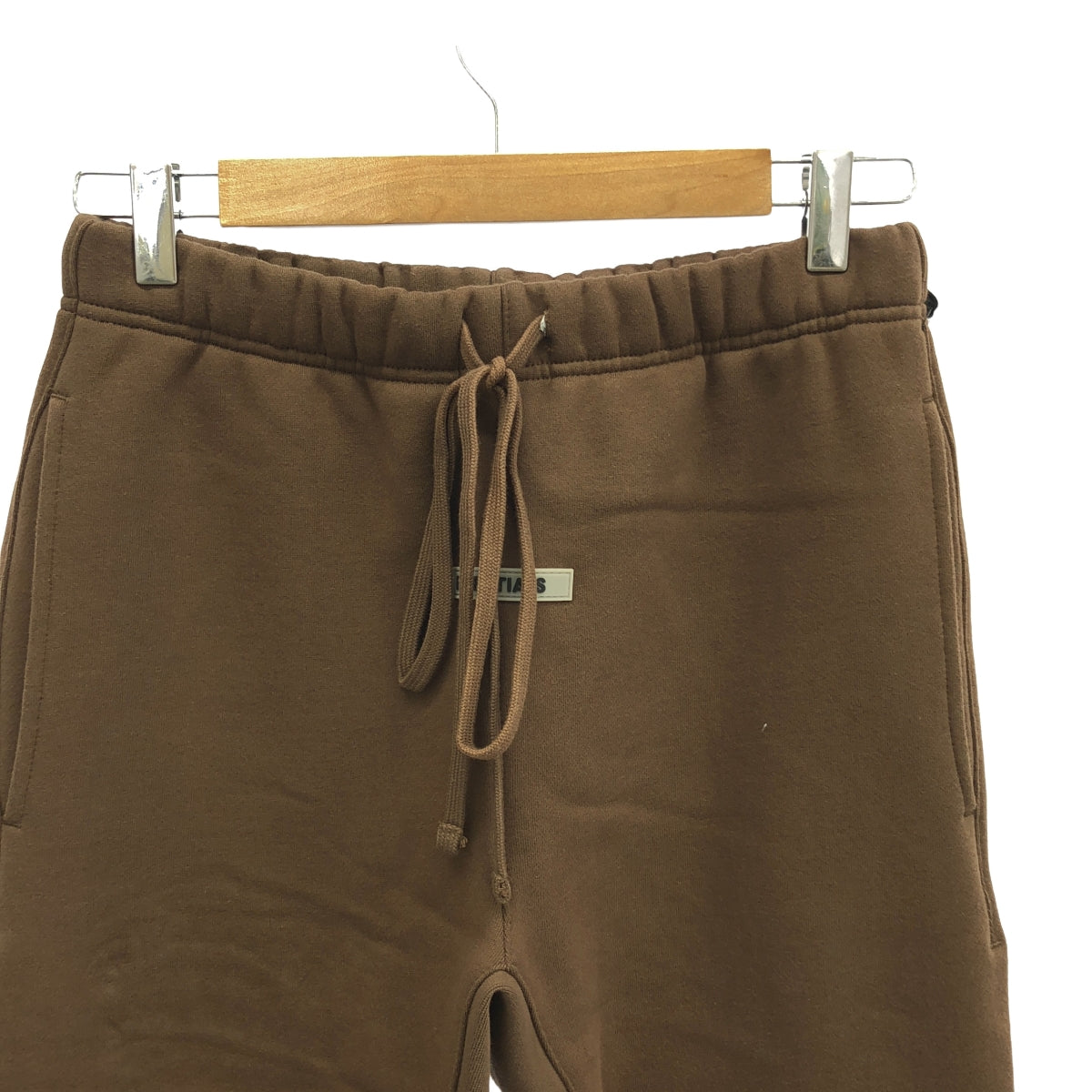 [狀況良好] FOG ESSENTIALS |反光標誌運動褲 | XS |布朗 |男士