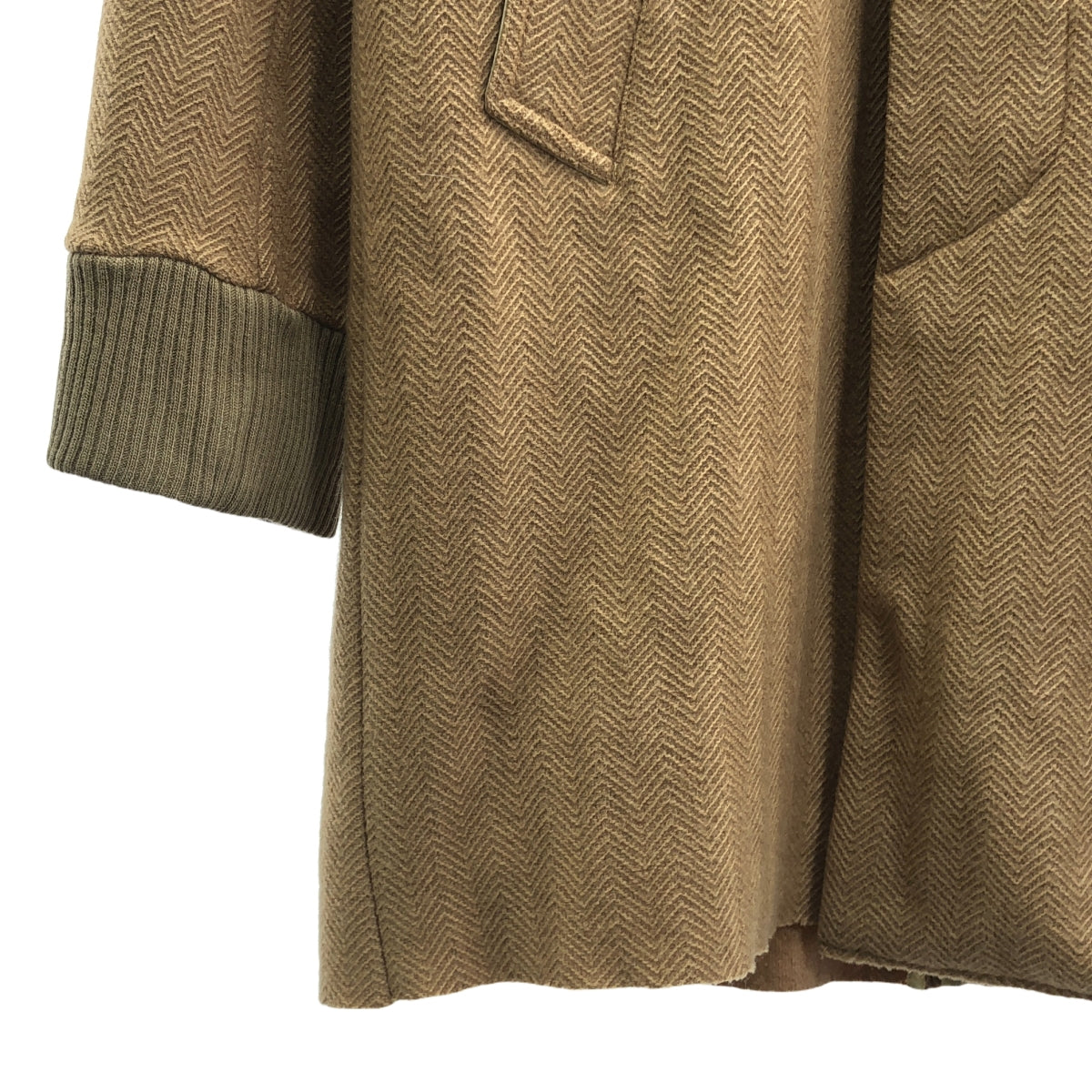 sacai | 羊毛人字紋羅紋下巴帶平領大衣 | 尺寸 3 | 米色 | 男款