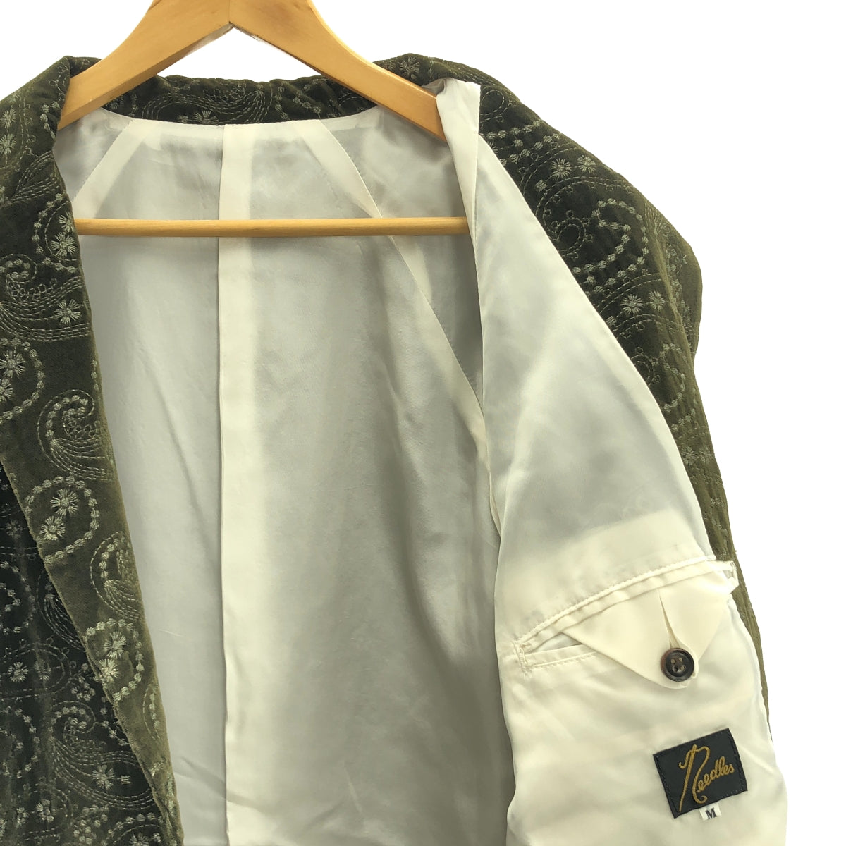 [狀況極佳] Needles | 佩斯利刺繡天鵝絨插肩外套 | M碼 | 卡其色 | 男款