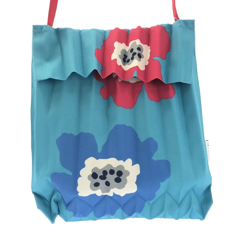 me ISSEY MIYAKE / ミーイッセイミヤケ | ショルダーバッグ |