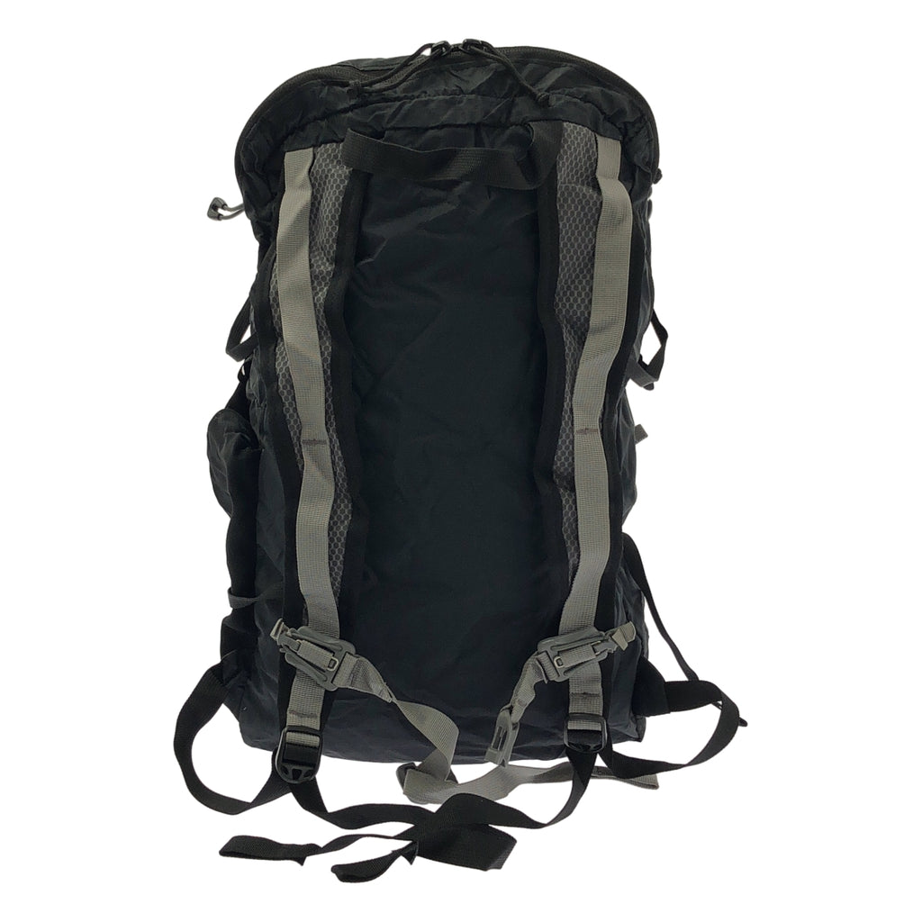 神秘牧場 | 進出 19 背包 |