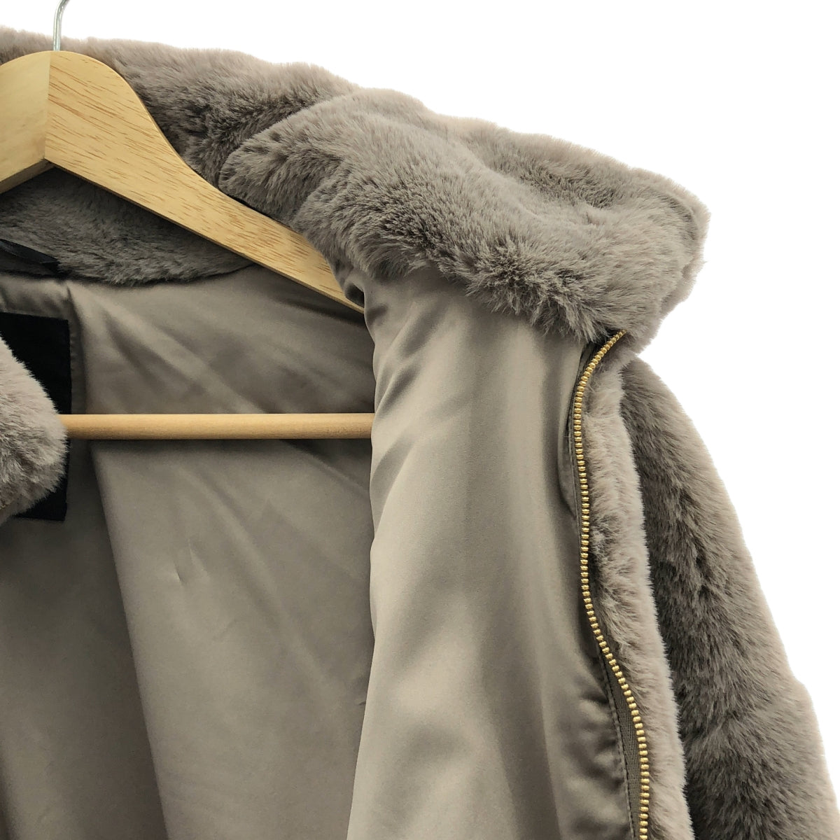 [狀況極佳] TATRAS | BARBRA 超大號環保毛外套 | 尺寸 02 | 灰色 | 女款