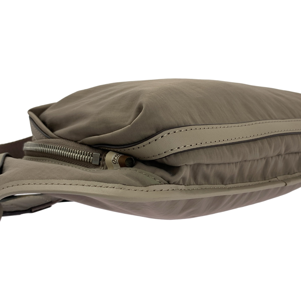 Orobianco / 오로비안코 | 나일론 로고 숄더 바디 백 / 무늬 총 안감 |