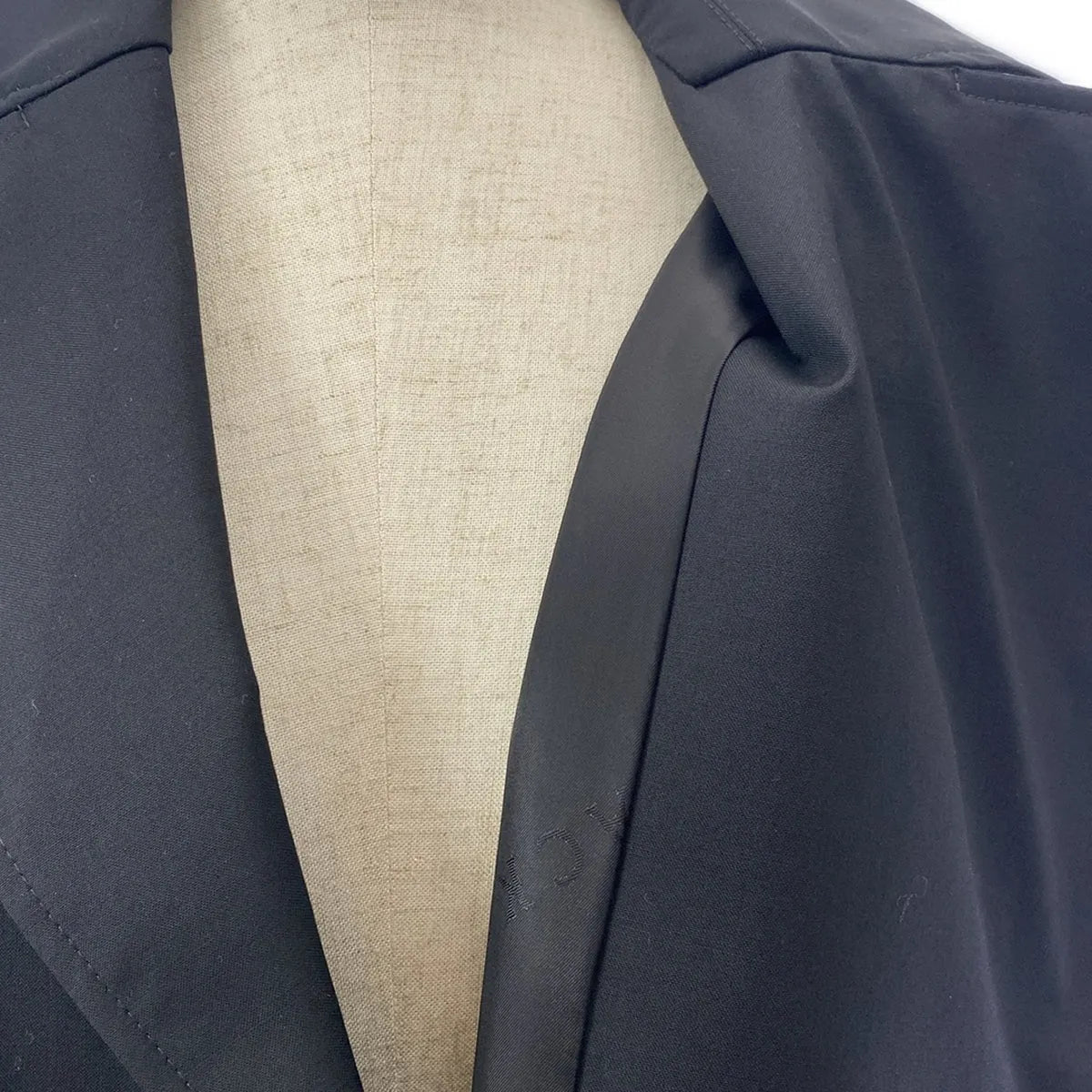 【美品】  MACKINTOSH / マッキントッシュ | ロロピアーナウール ジレコート | 6 | ブラック | レディース