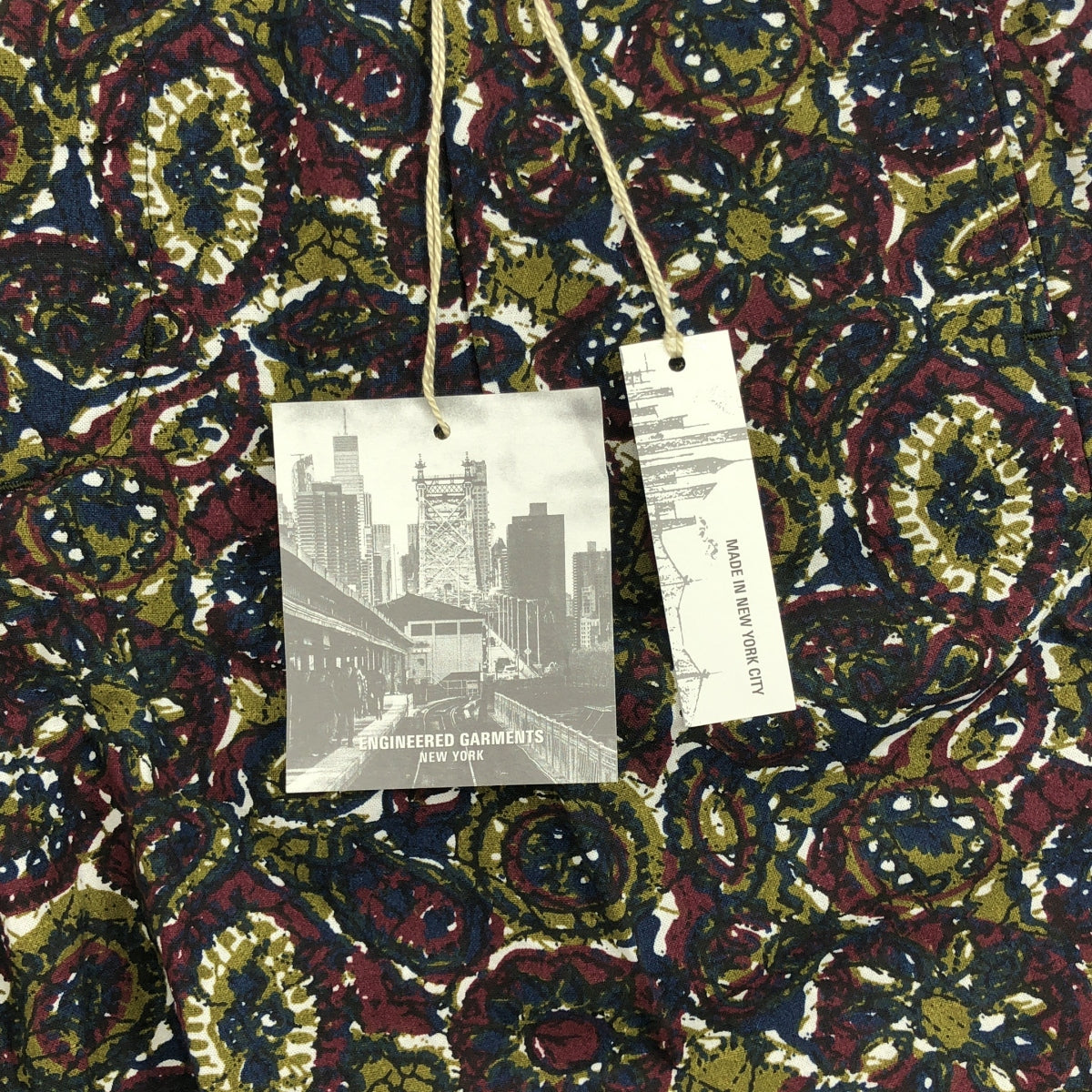 [新品] Engineered Garments | 2023 春夏 | 棉質蠟染印花日落短褲 | S 碼 | 橄欖綠 | 男款