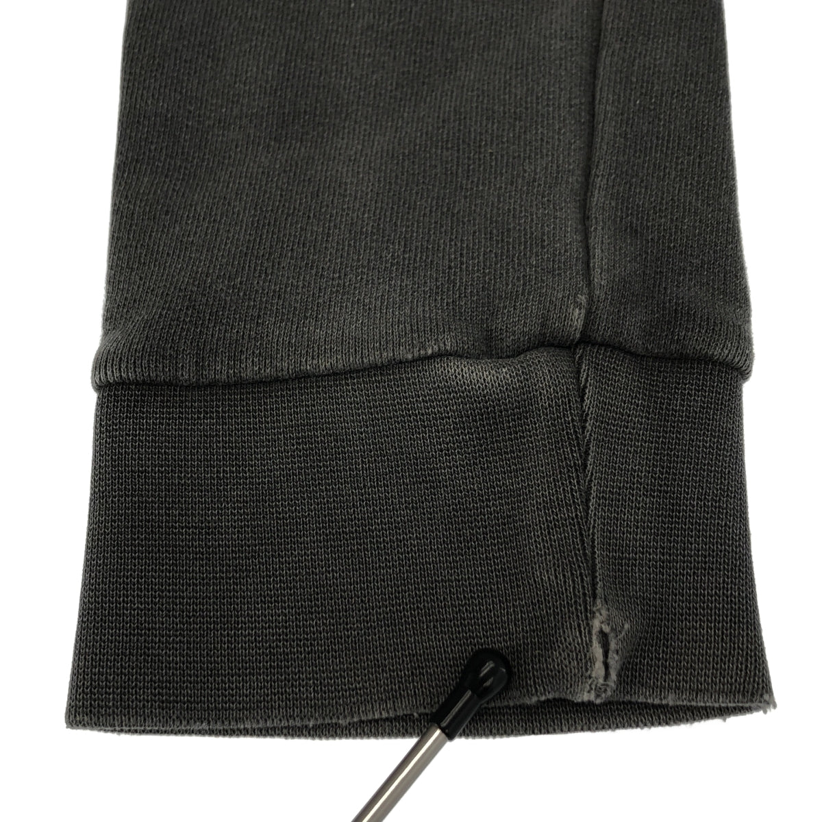 RAF SIMONS | 2004 秋冬系列 | WAVES 時期 EXILES 印花圓領衛衣 | 尺寸 46 | 男款