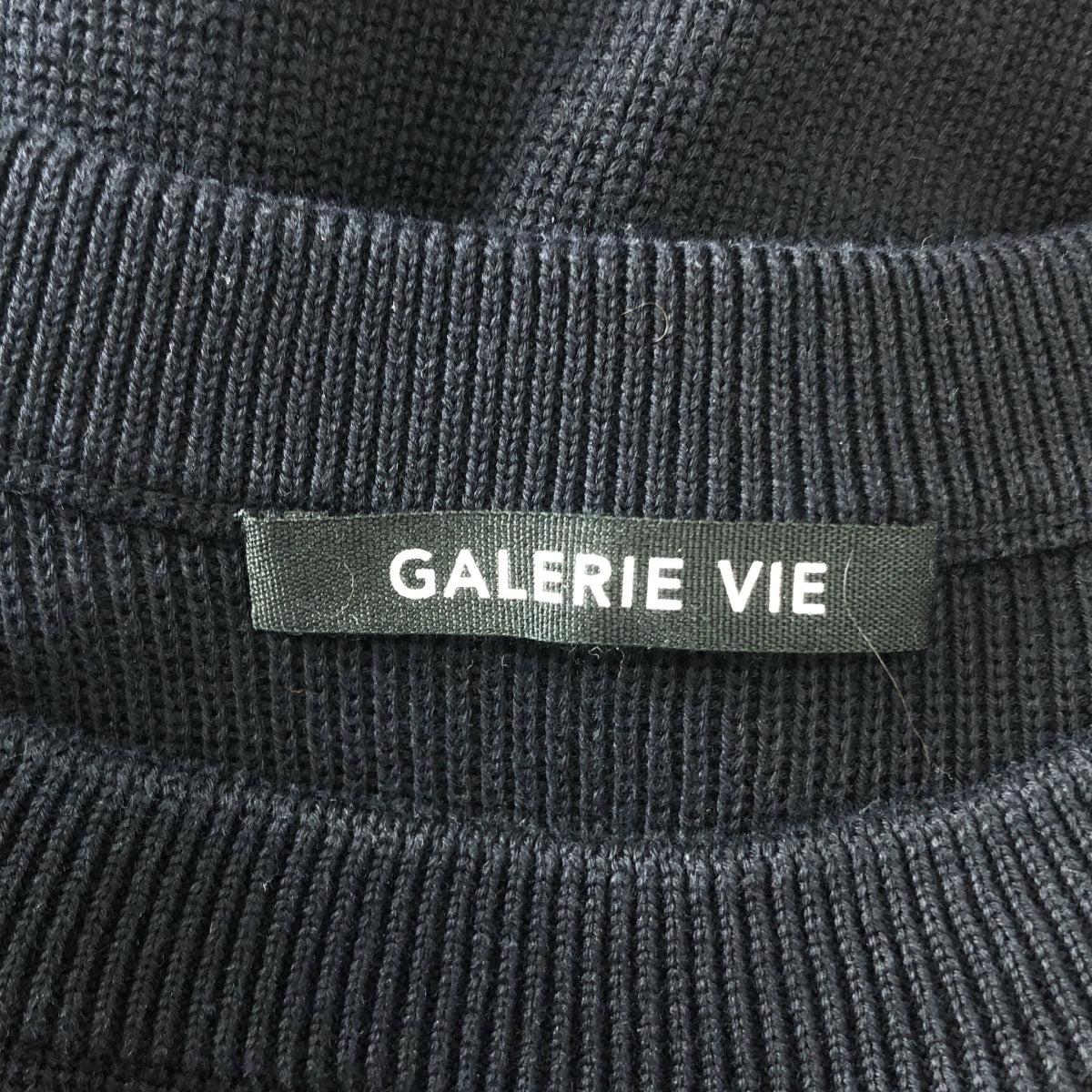 GALERIE VIE | 海島棉半開襟圓領套頭衫 | F碼 | 男士