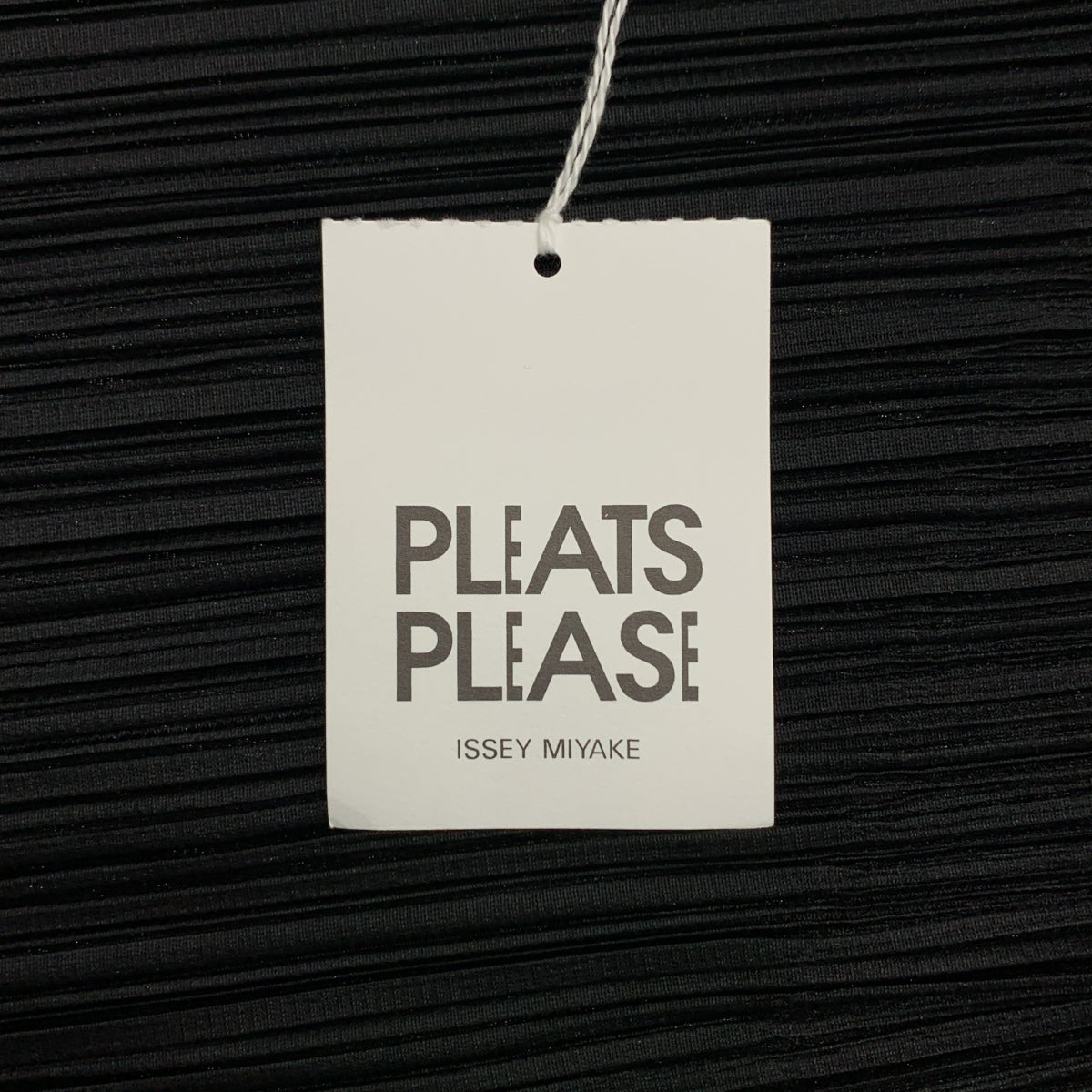 PLEATS PLEASE ISSEY MIYAKE / 플리츠 플리즈 이세이 미야케 | 2022SS | TRY ANGLE 플리츠 풀오버 탑스 |