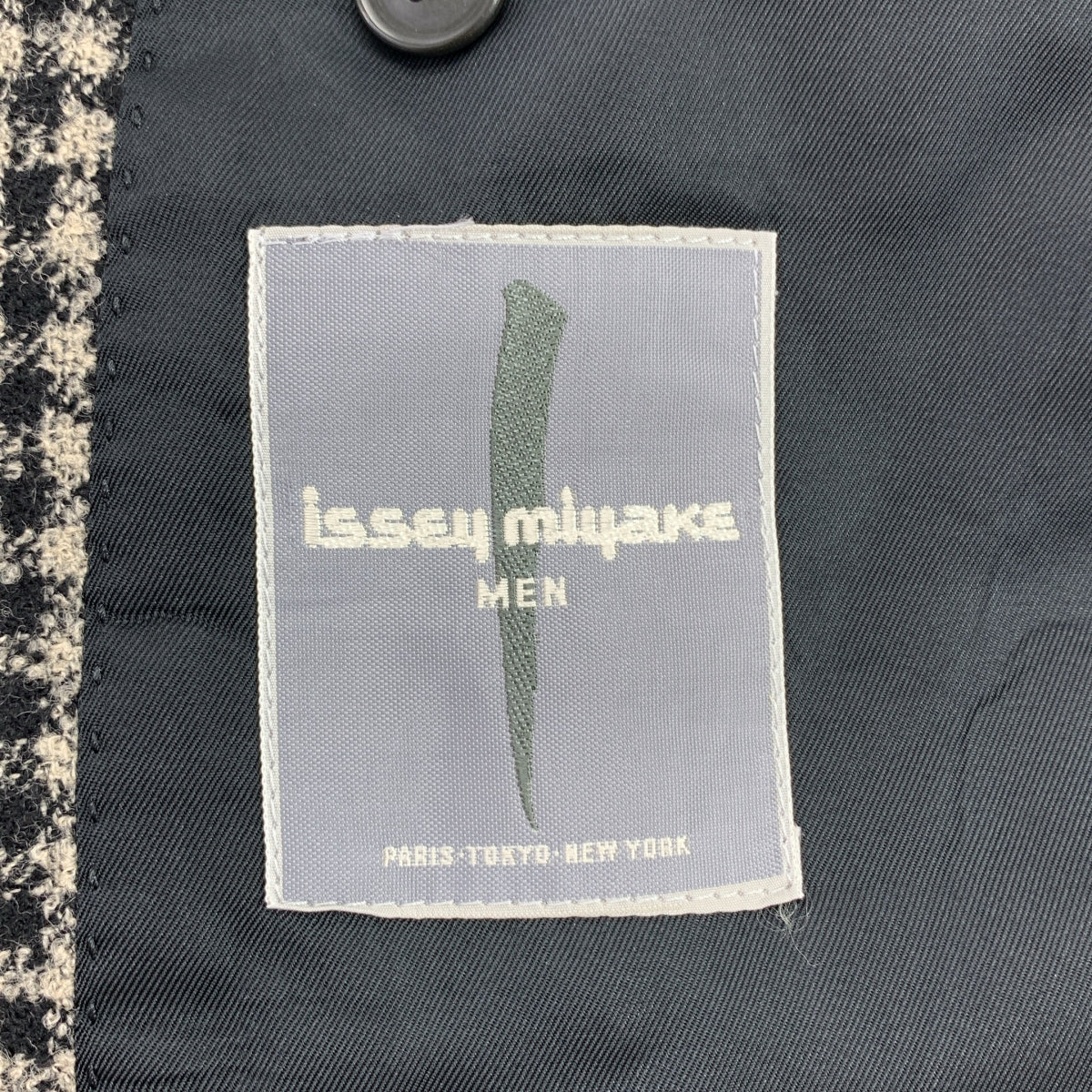 三宅一生 | 80 年代格紋西裝外套 | M 碼 | 米色/黑色 | 男款