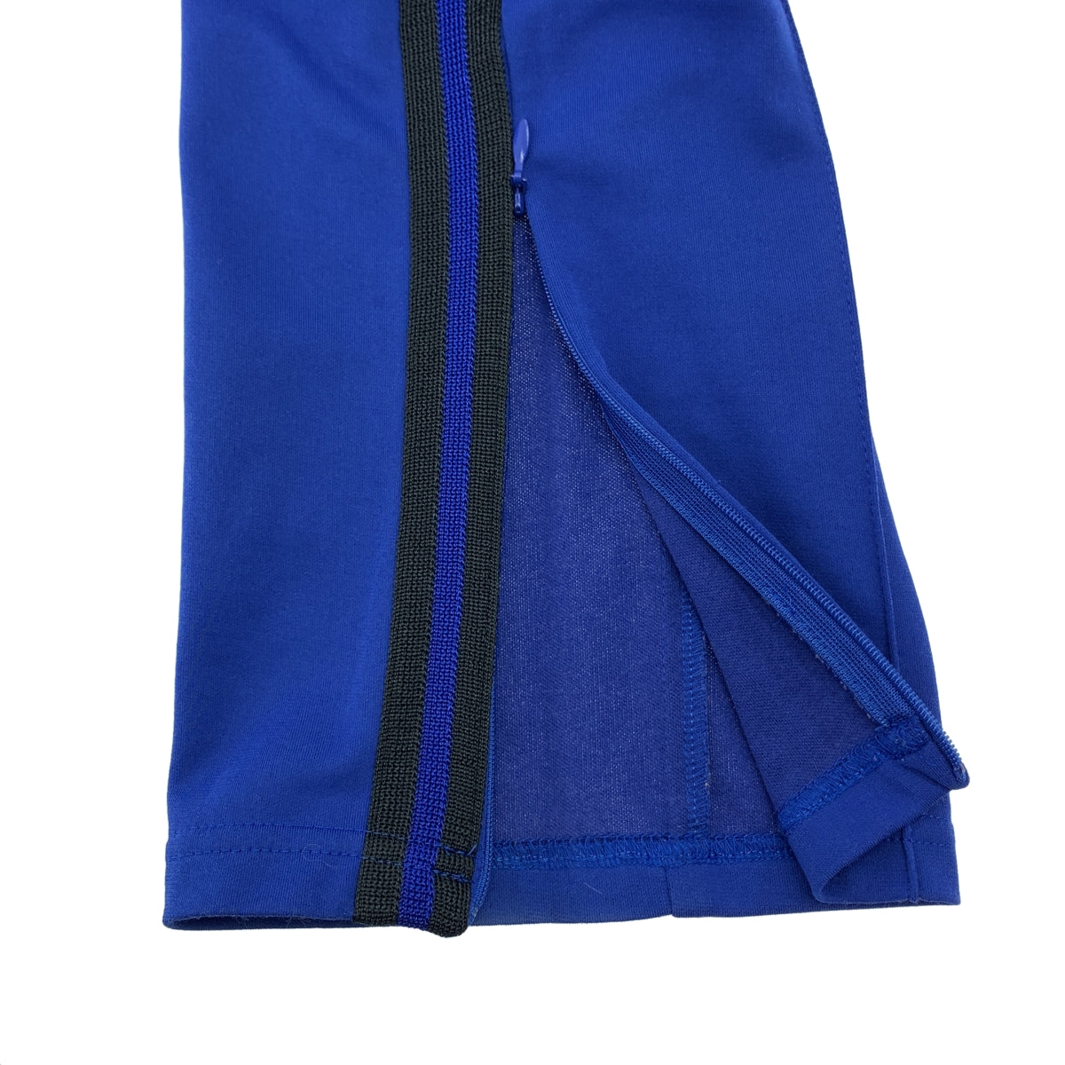 SCENTOF | 2021 秋冬 | AP STUDIO / 中央壓制、拉鍊下擺、抽繩、側條紋針織運動褲 |