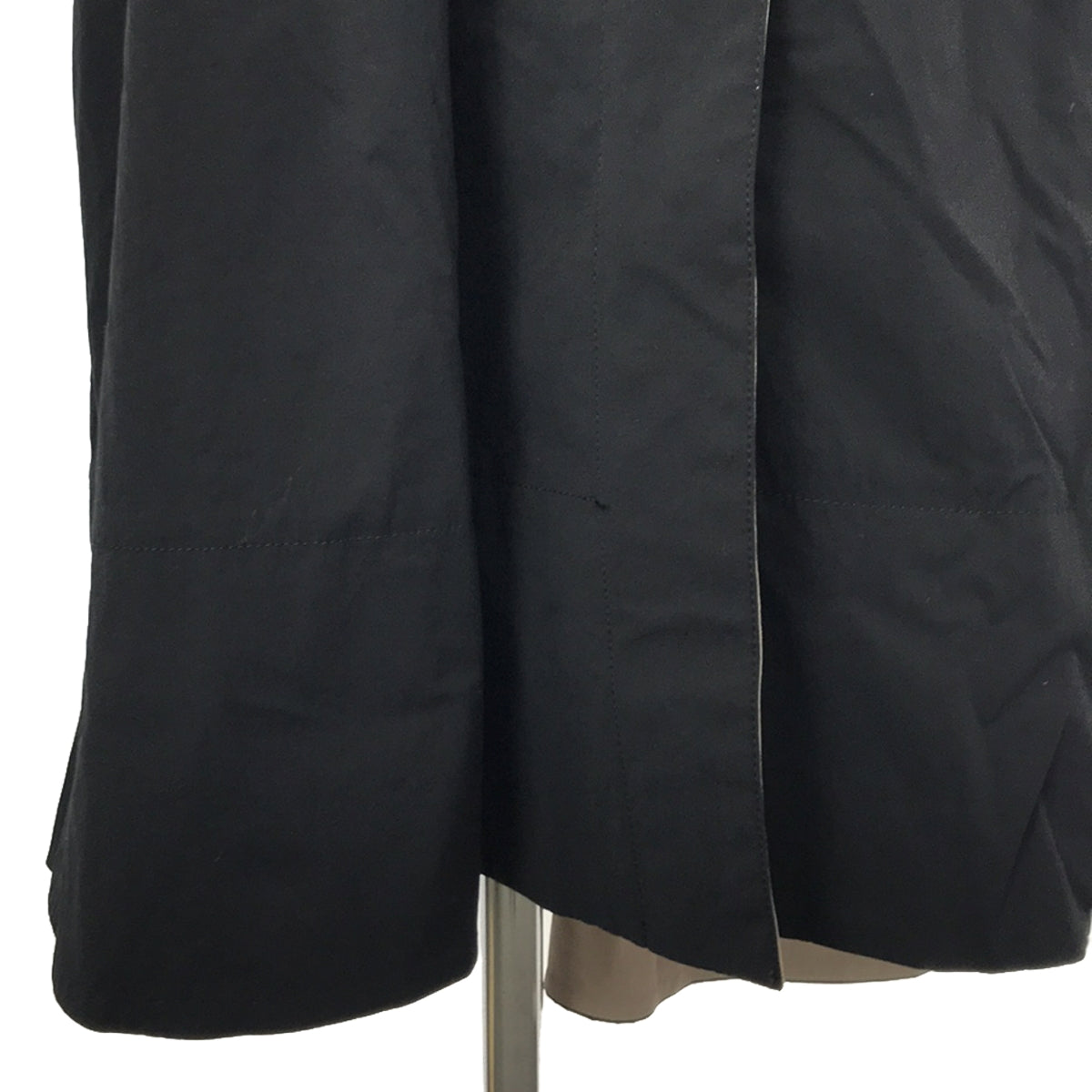 [Good Condition] ADORE | Dry Nylon Coat | Size 36 | Black | Women's