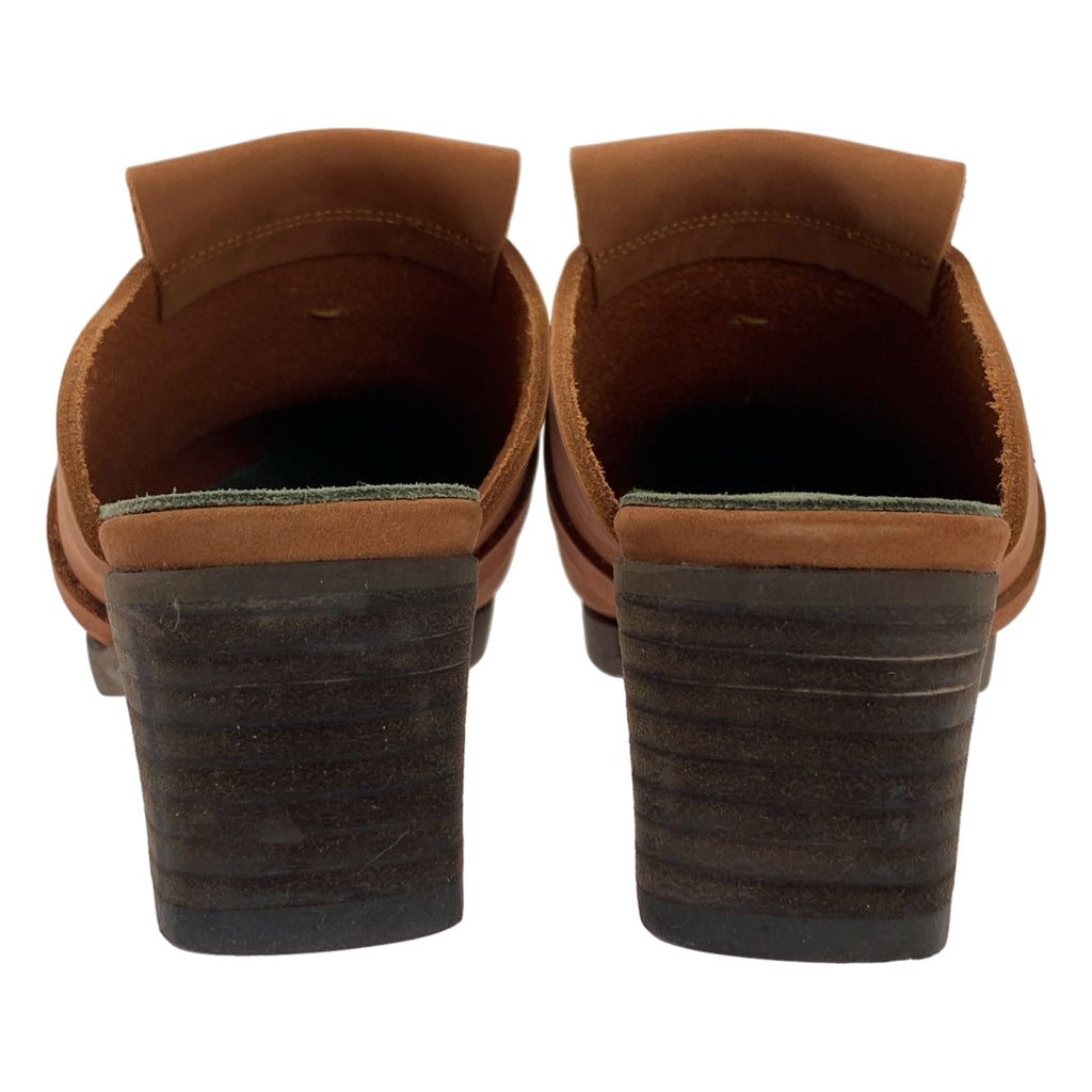 mina perhonen / 미나펠호넨 | pied des bois 쵸쵸 매력 가죽 사보 샌들 | 23 |