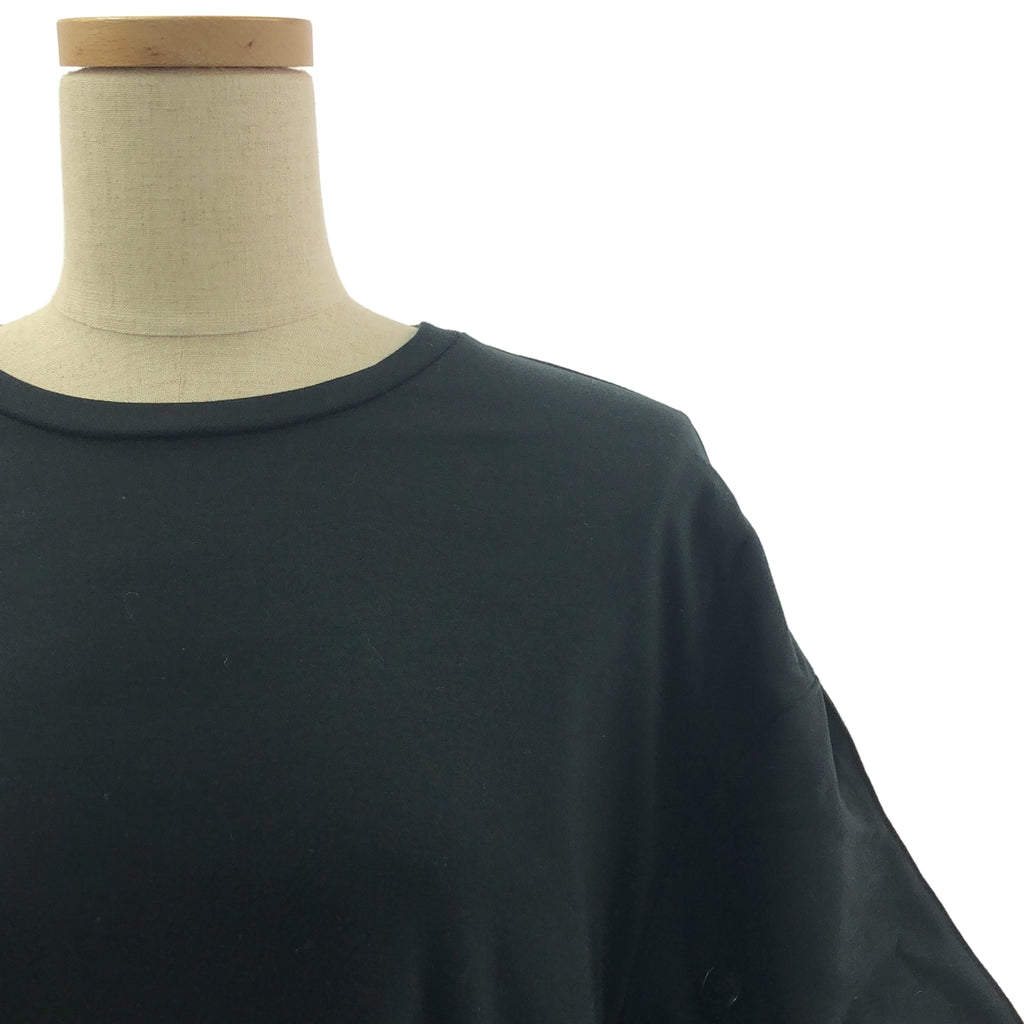 AKIRANAKA | 寬鬆蓬鬆袖連身裙，飾有品牌標誌扣款 | 尺寸 2 | 女裝