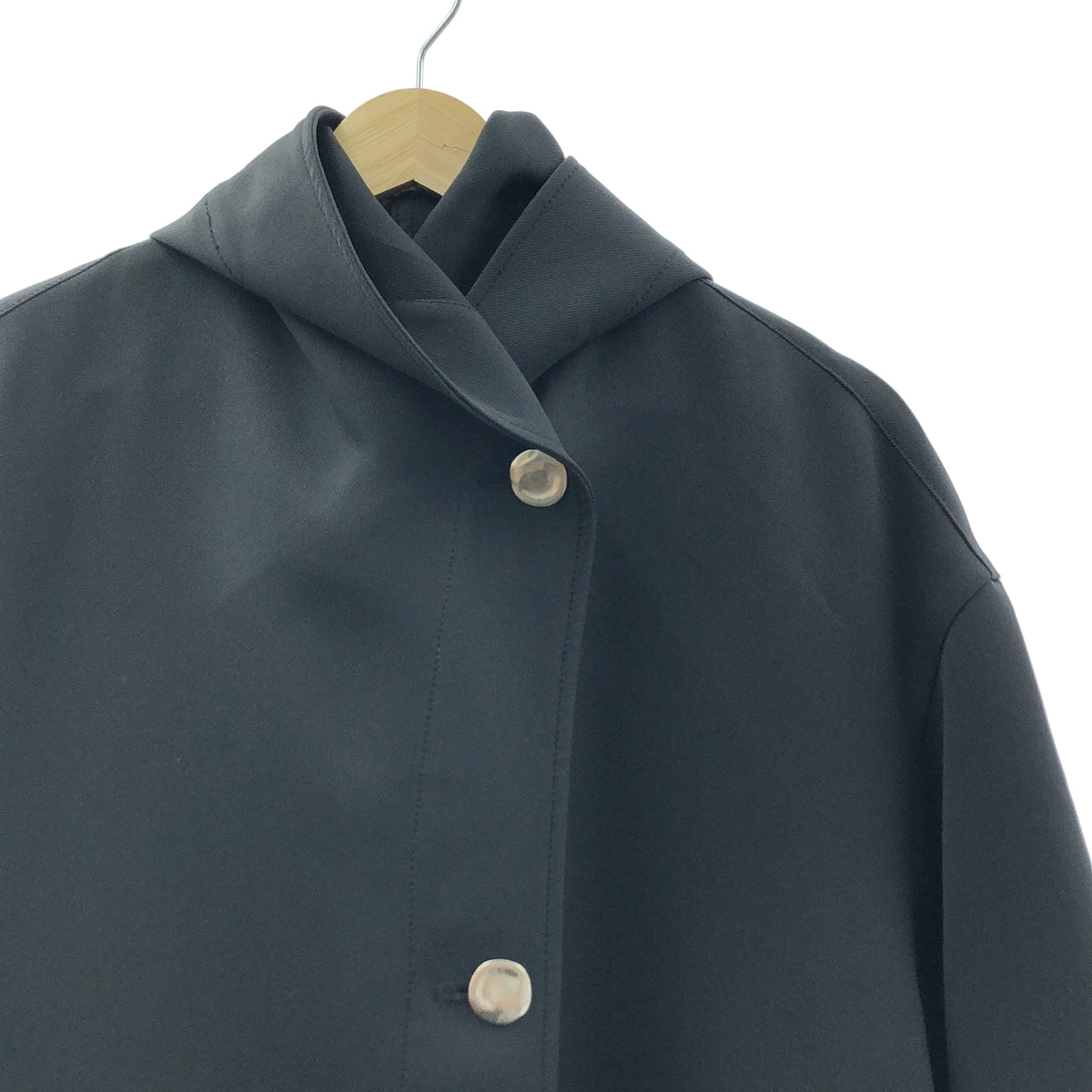 [狀況極佳] deres | 2024SS | 羽毛長外套 | F碼 | 黑色 | 女款