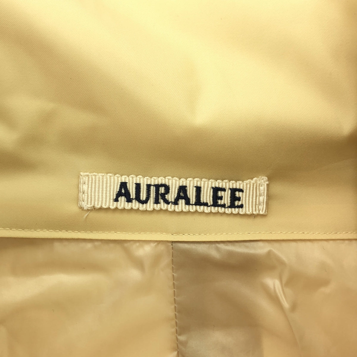 AURALEE | 2024SS | HARD TWIST POLYESTER SATIN LAMINATE ZIP COAT | 1 | Women's