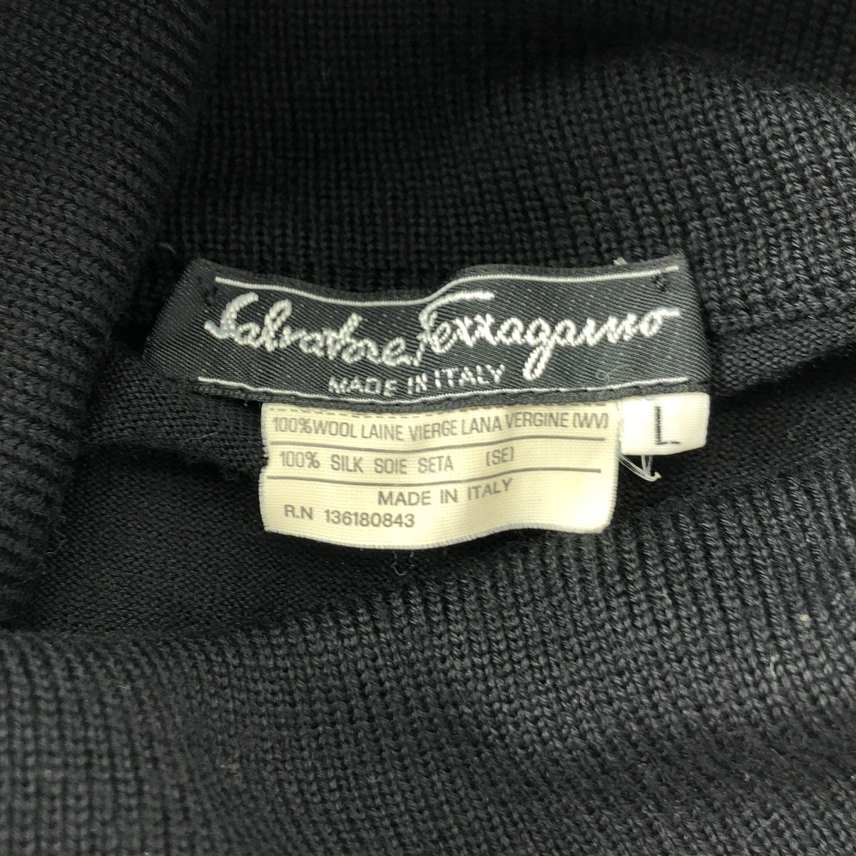 Salvatore Ferragamo / サルヴァトーレフェラガモ | シルク ウール 異素材 切替  総柄 アニマル タートルネック ニット セーター | L | ブラック/マルチカラー | レディース