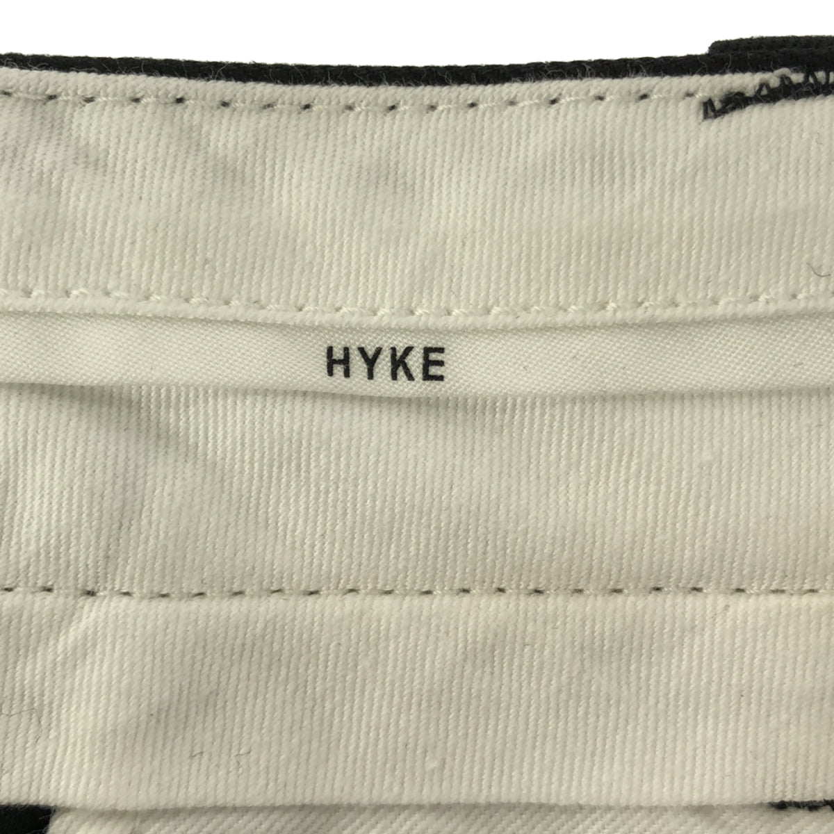 HYKE | Cotton Blend Roll-Up Pants | 1 | Women's