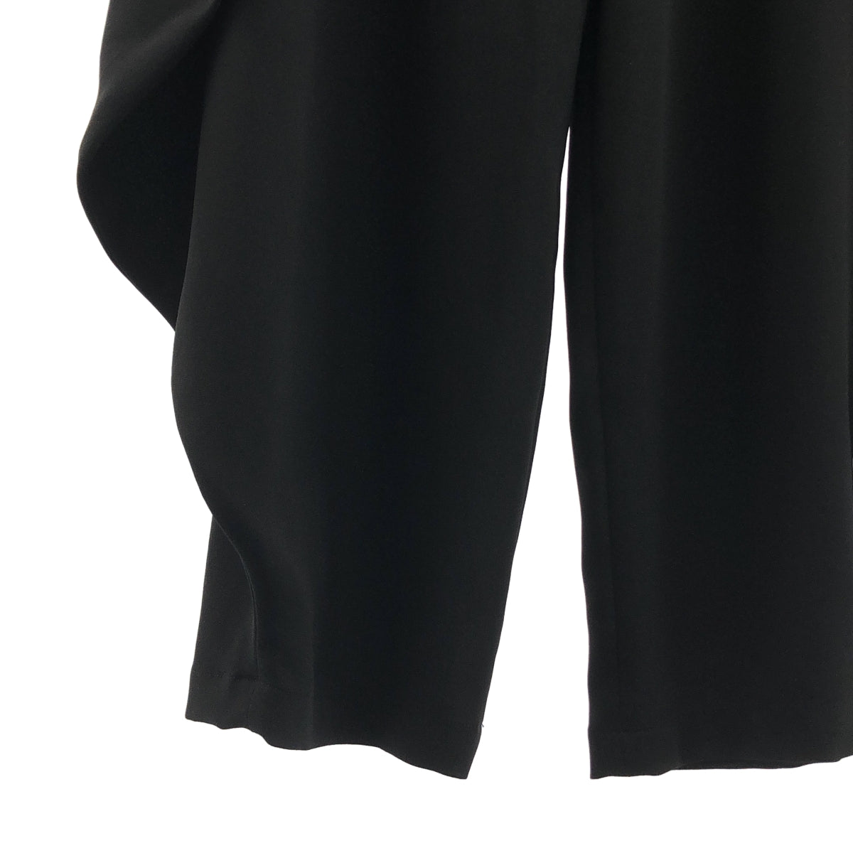 [狀況極佳] ENFOLD | 2023 春夏系列 | 圓形垂墜褲 | 36 碼 | 黑色 | 女款