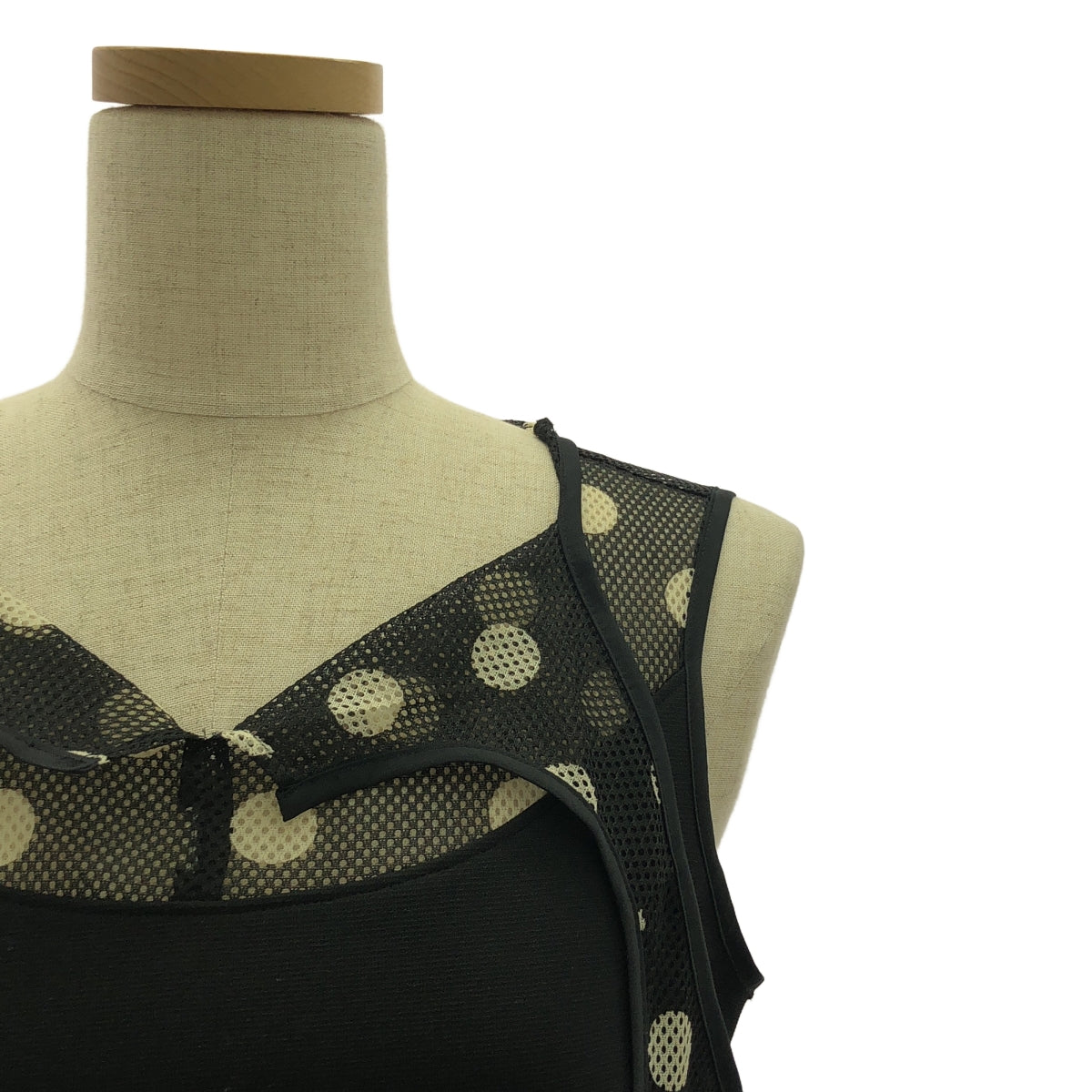 JUNYA WATANABE COMME des GARCONS / 渡邊淳也 | 2013春夏 |聚酯圓點變形網眼切換無袖上衣 | S |黑/白 |女性的