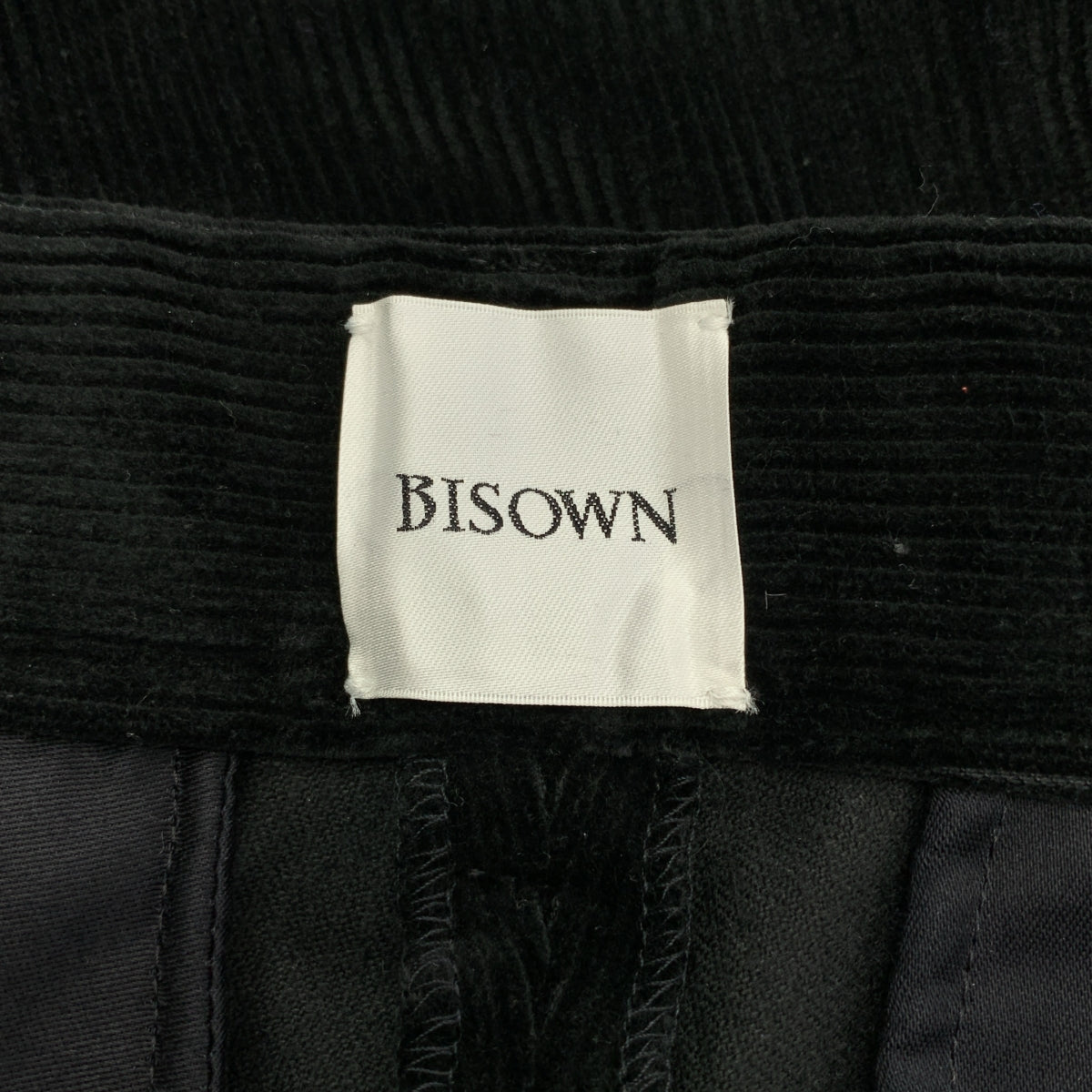 BISOWN / 비소운 | 2025AW | CORDUROY 2TUCK WIDE TROUSERS 코듀로이 와이드 팬츠 | 3 | 맨즈