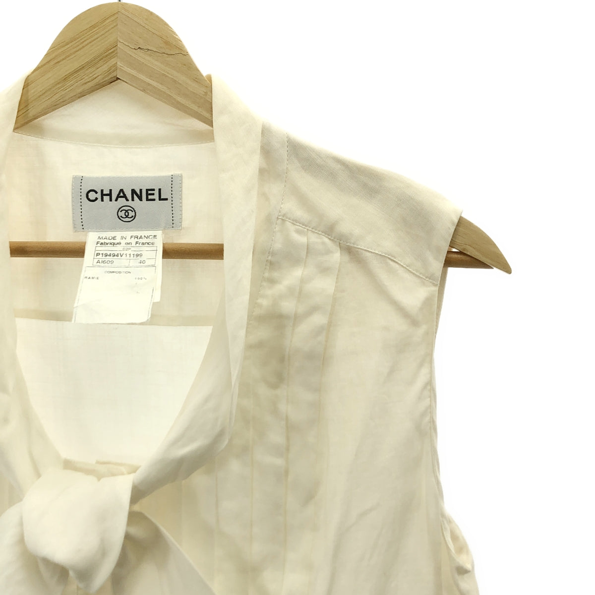 CHANEL / 샤넬 | 라미 플리츠 타이 민소매 셔츠 | 40 |