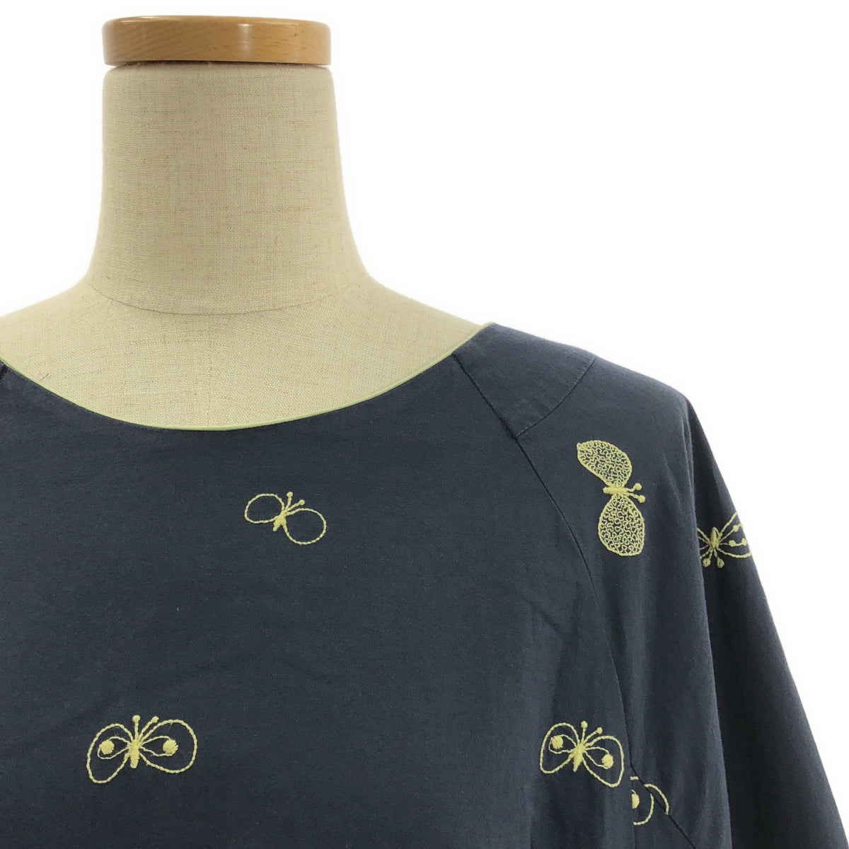 mina perhonen / mina perhonen | choucho / 蝴蝶刺繡口袋洋裝 | 38碼 | 海軍藍 | 女款