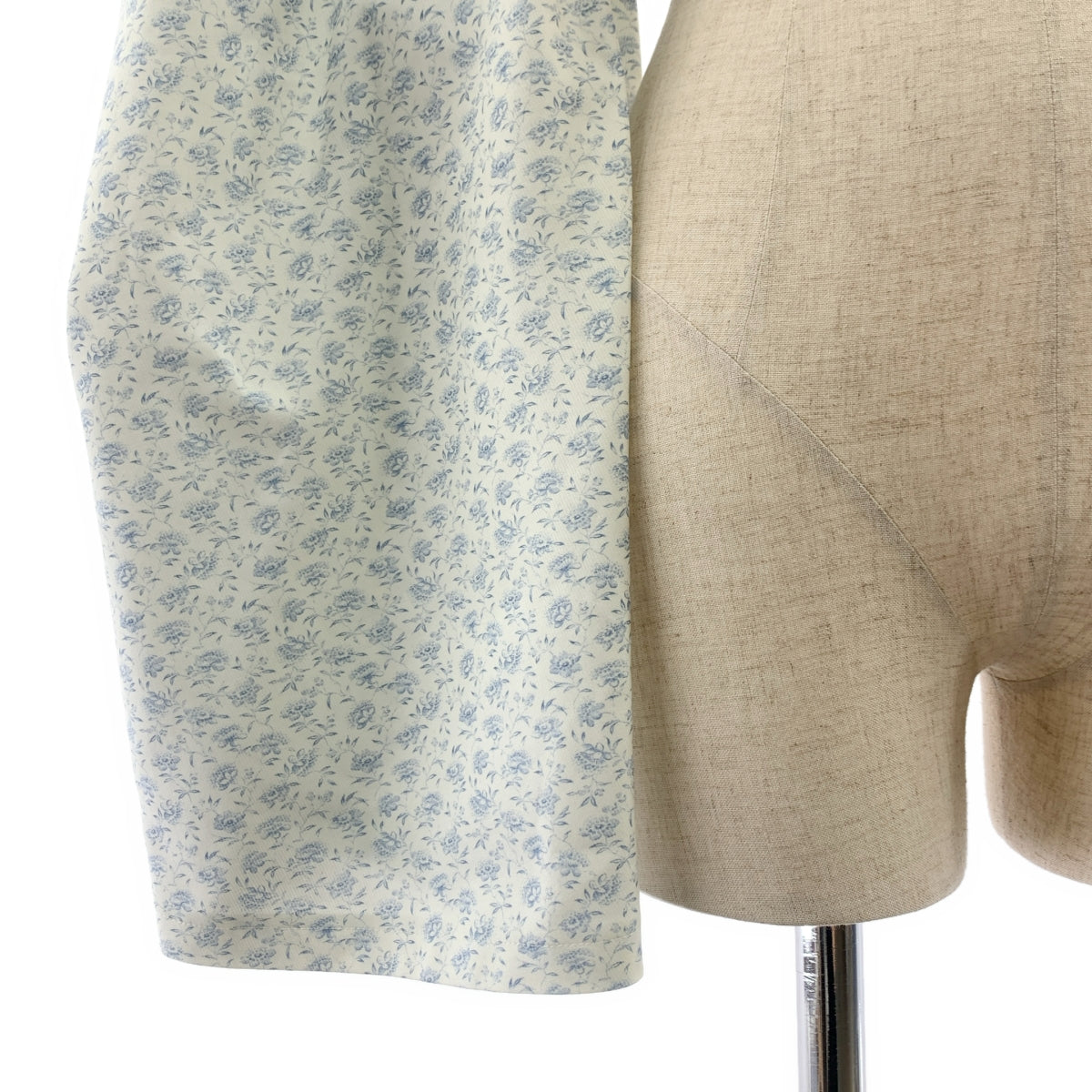 【美品】  tao COMME des GARCONS / タオコムデギャルソン | 2022SS | 総柄 フリル装飾 付け袖 ボレロ ジャケット | ホワイト/ブルー | レディース