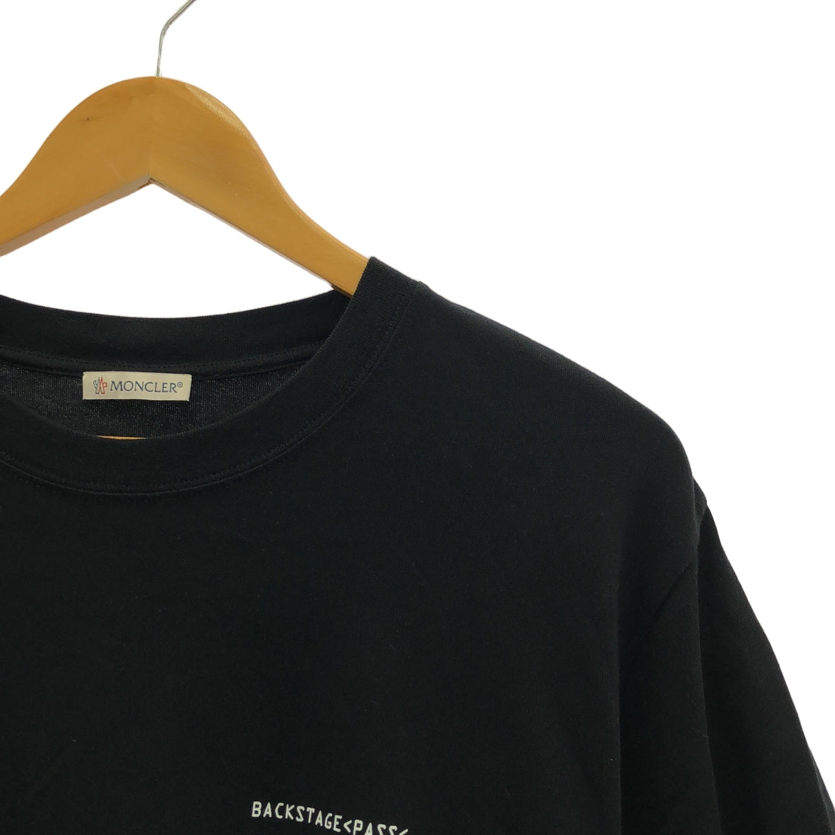 MONCLER/盟可伶 | × FRAGMENT DESIGN / Fragment Design MAGLIA T-SHIRT / 標誌印花T卹剪裁與縫製 | M |黑色 |男士