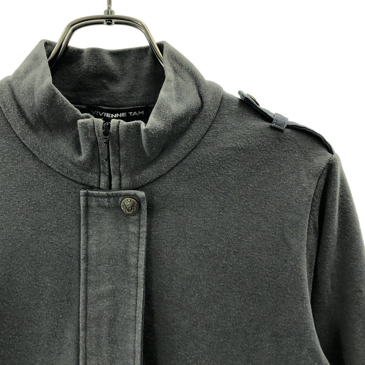 VIVIENNE TAM | 背部刺繡龍紋衛衣外套 | 1 |