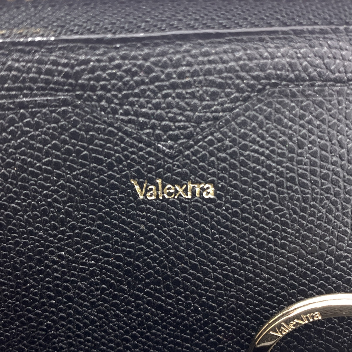 [狀況極佳] Valextra | L 型拉鍊鑰匙圈小皮夾 | 黑色 | 女款