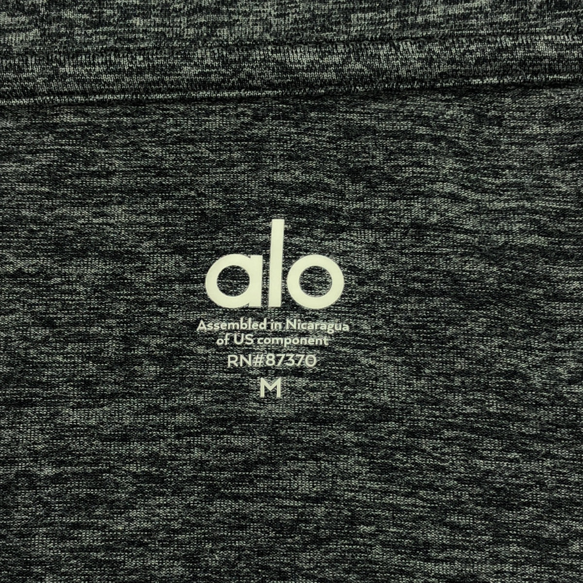 [狀況良好] alo / Arrow | Conquer 1/4 Zip Reform 長袖 Conquer Reform 半拉鍊長袖剪裁和縫製 | M | 運動混紡灰色 / 灰色 | 男款