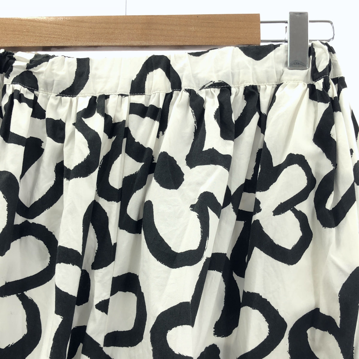 COMME des GARÇONS | 2012 春天夏季 | 花卉印花燈籠褲 | XS 碼 | 女款