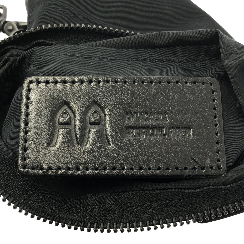 AMIACALVA / アミアカルヴァ | ナイロン サコッシュ ショルダーバッグ |