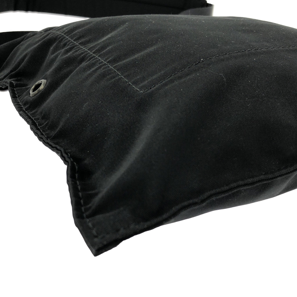 AMIACALVA / アミアカルヴァ | ナイロン サコッシュ ショルダーバッグ |