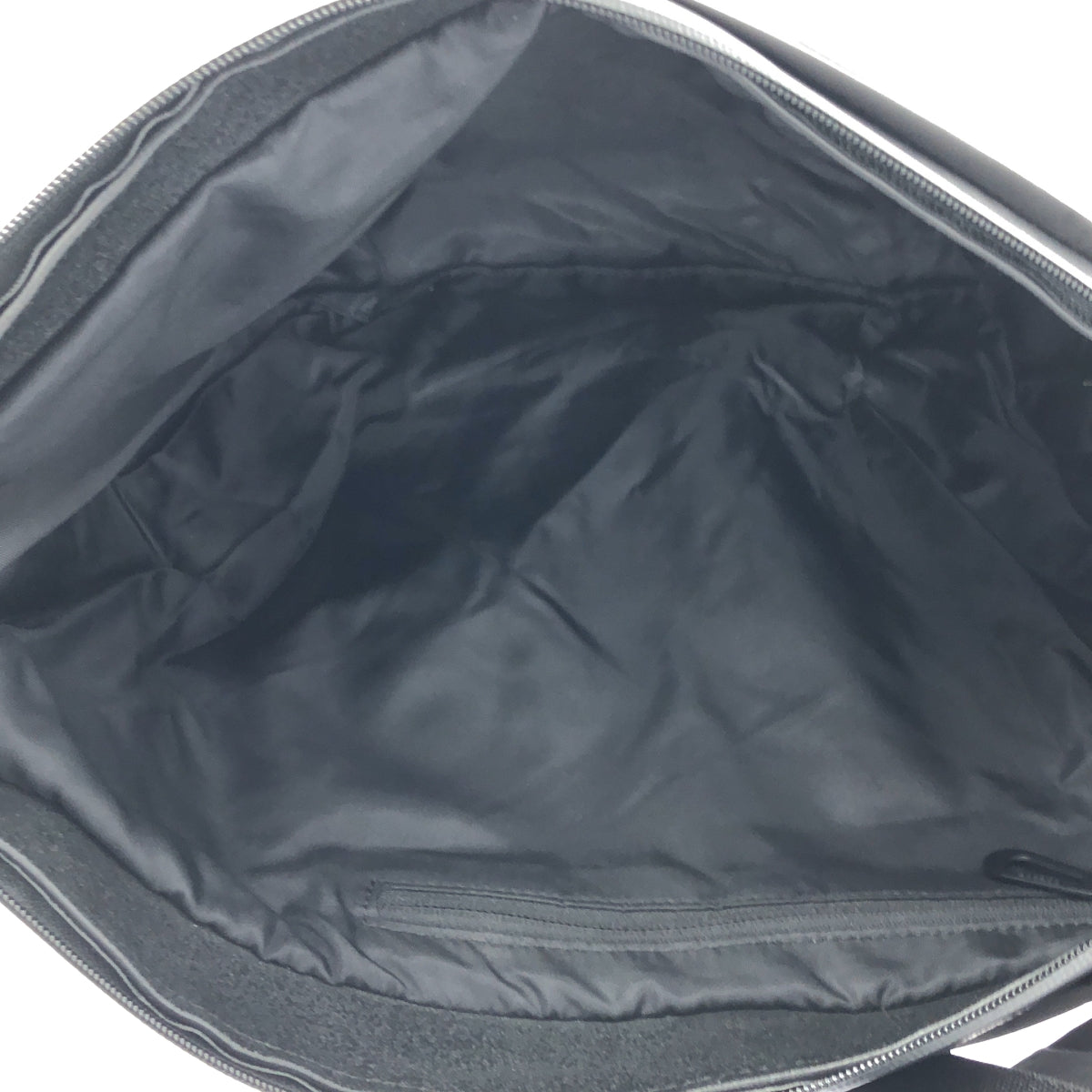 Y's / Y's Yohji Yamamoto | x cote &amp; ciel / Cote &amp; Ciel 皮革拼接防水拉鍊單肩包 / 男女通用 | 黑色 | 男款