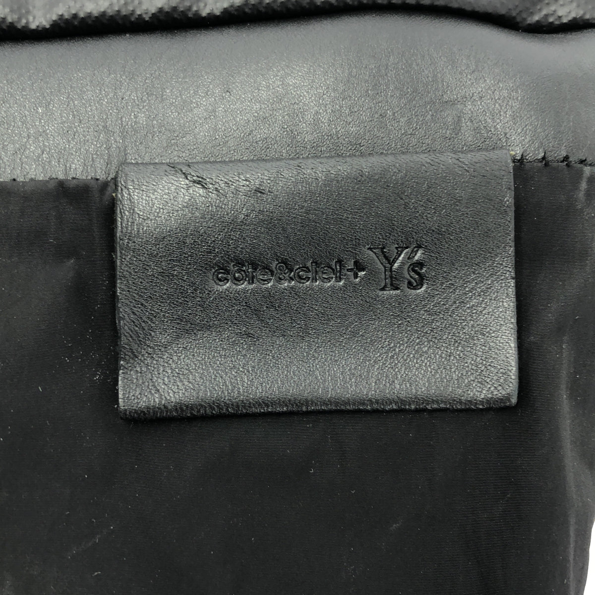 Y's / Y's Yohji Yamamoto | x cote &amp; ciel / Cote &amp; Ciel 皮革拼接防水拉鍊單肩包 / 男女通用 | 黑色 | 男款