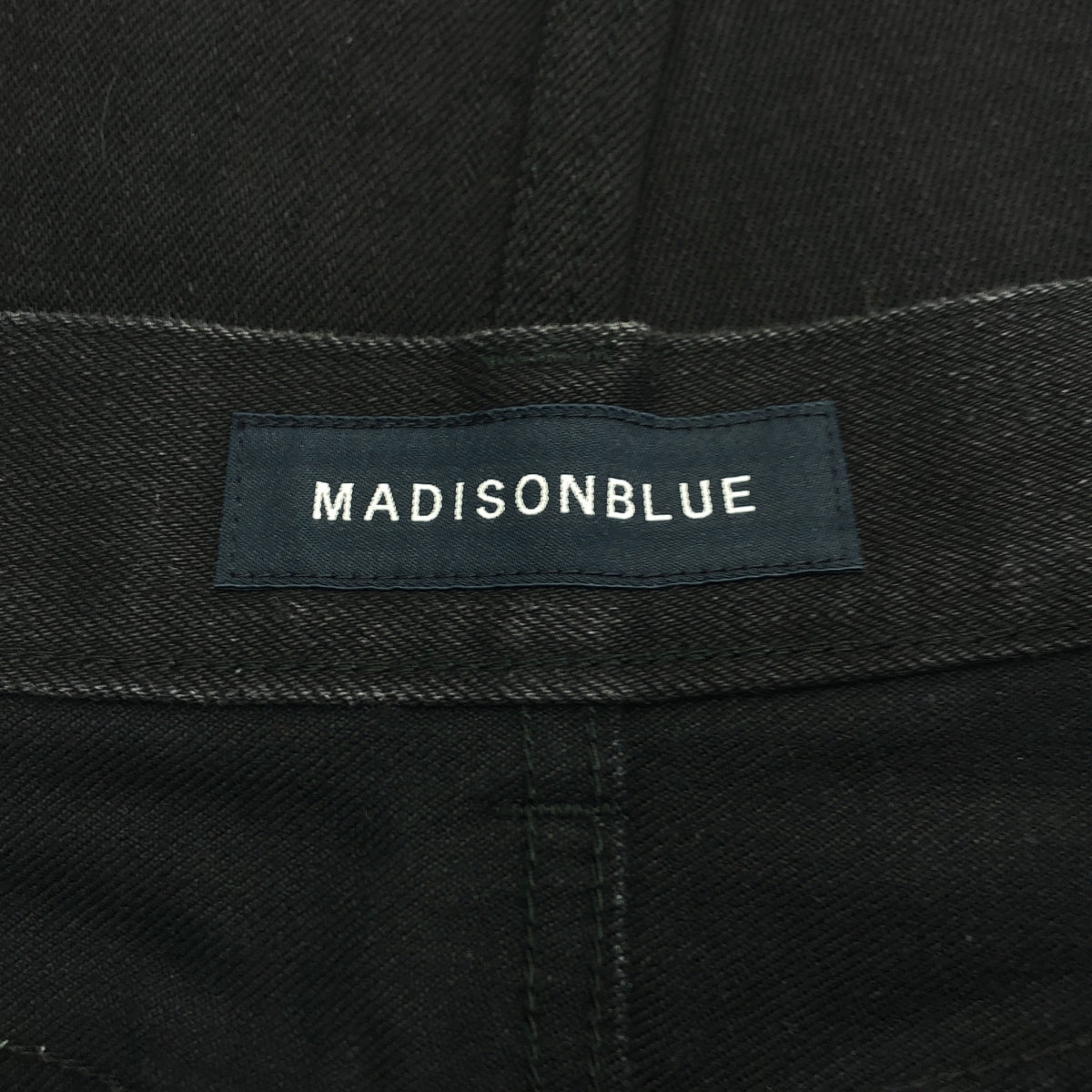 MADISON BLUE / 매디슨 블루 | HEM CUT SLIM FLARE DENIM 플레어 데님 팬츠 | 01(S) | 블랙 |